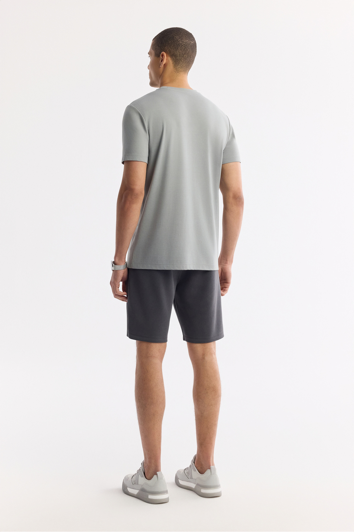 Avva Erkek Gri Bisiklet Yaka Baskılı Rayon Soft Touch Regular Fit T-Shirt A51Y1031 görsel 4