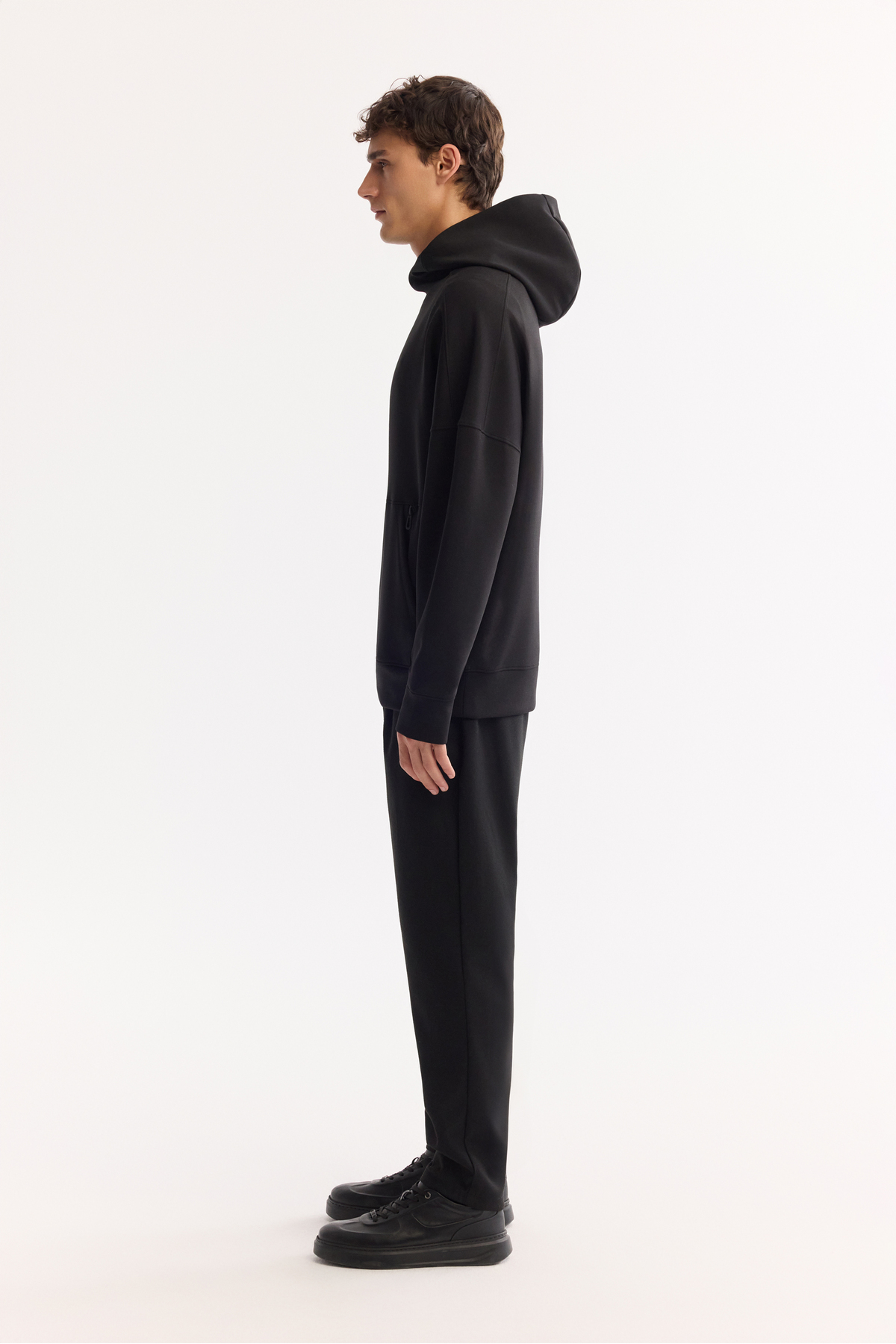 Avva Erkek Siyah Kapüşonlu Yaka Kolay Ütülenen Bi-Stretch Baskılı Oversize Fit Sweatshirt A52Y1312 görsel 3