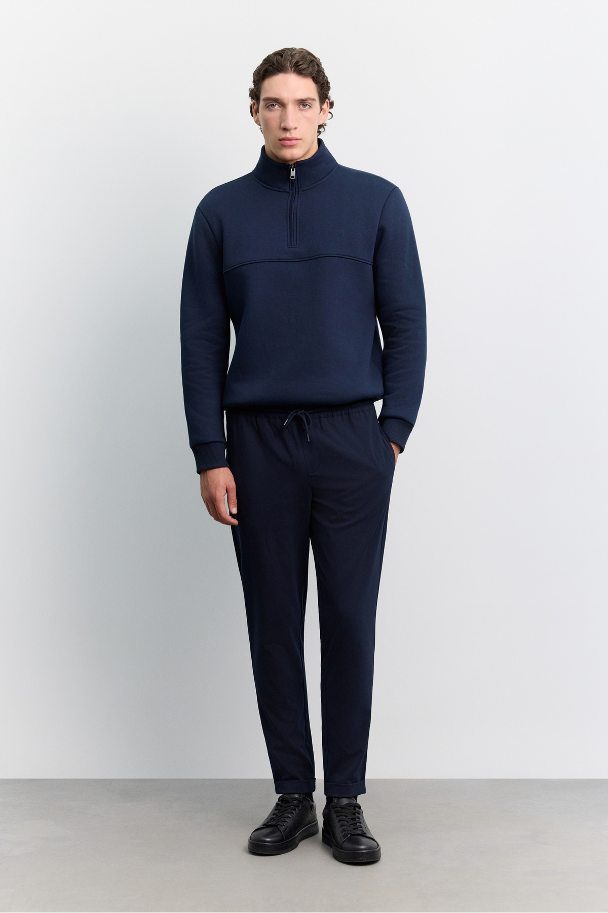 Avva Erkek Lacivert Beli Lastikli Bağcıklı Duble Paça Jogger Relaxed Fit Pantolon E003000 görsel 6