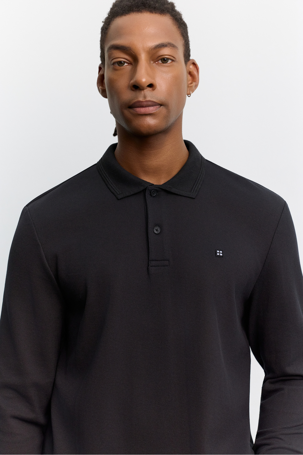 Avva Erkek Siyah Kıvrılmaz Polo Yaka Kolay Ütülenen Basic Sweatshirt B001080 görsel 2