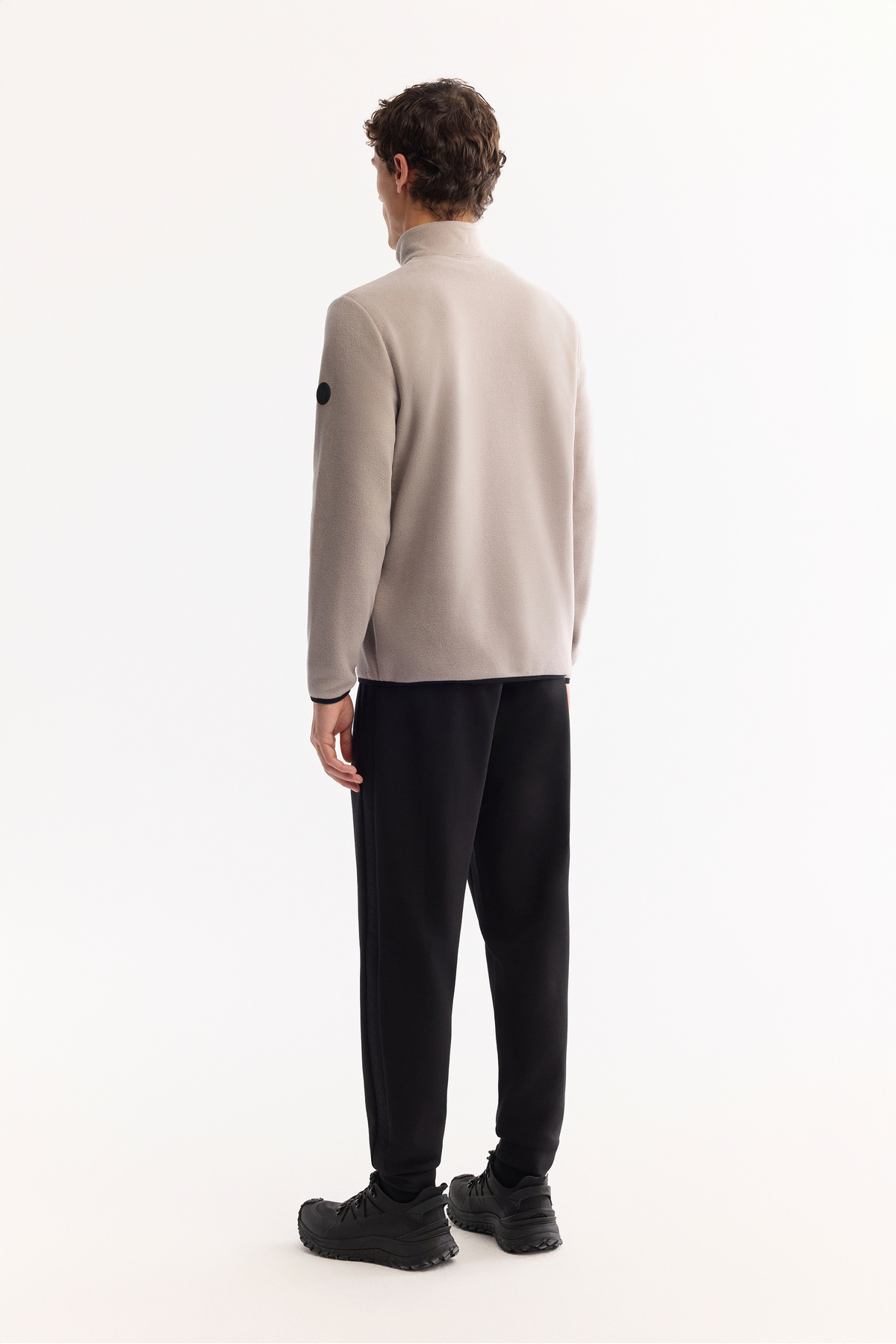 Avva Erkek Gri Dik Yaka Fermuarlı Soft Touch Polar Regular Fit Sweatshirt E001068 görsel 4