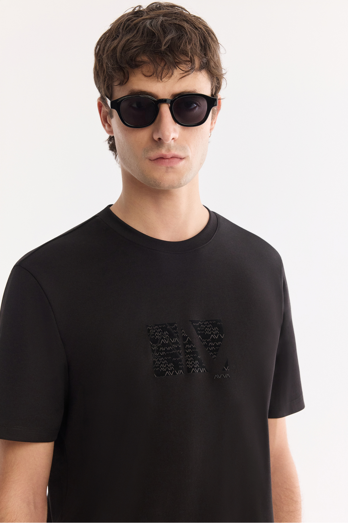 Avva Erkek Siyah Bisiklet Yaka Baskılı Viskon Karışımlı Bi-Stretch Regular Fit T-shirt A61Y1160 görsel 2