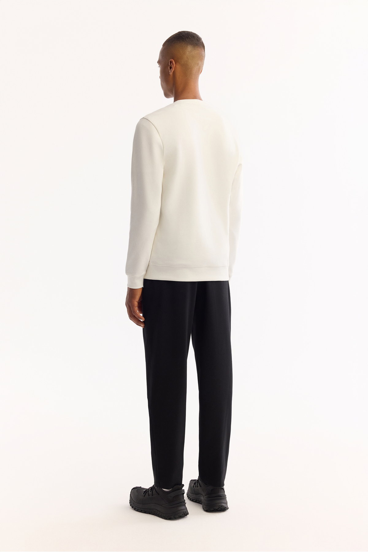 Avva Erkek Ekru Bisiklet Yaka Pamuklu Bi-Stretch Regular Fit Sweatshirt A52Y1235 görsel 4