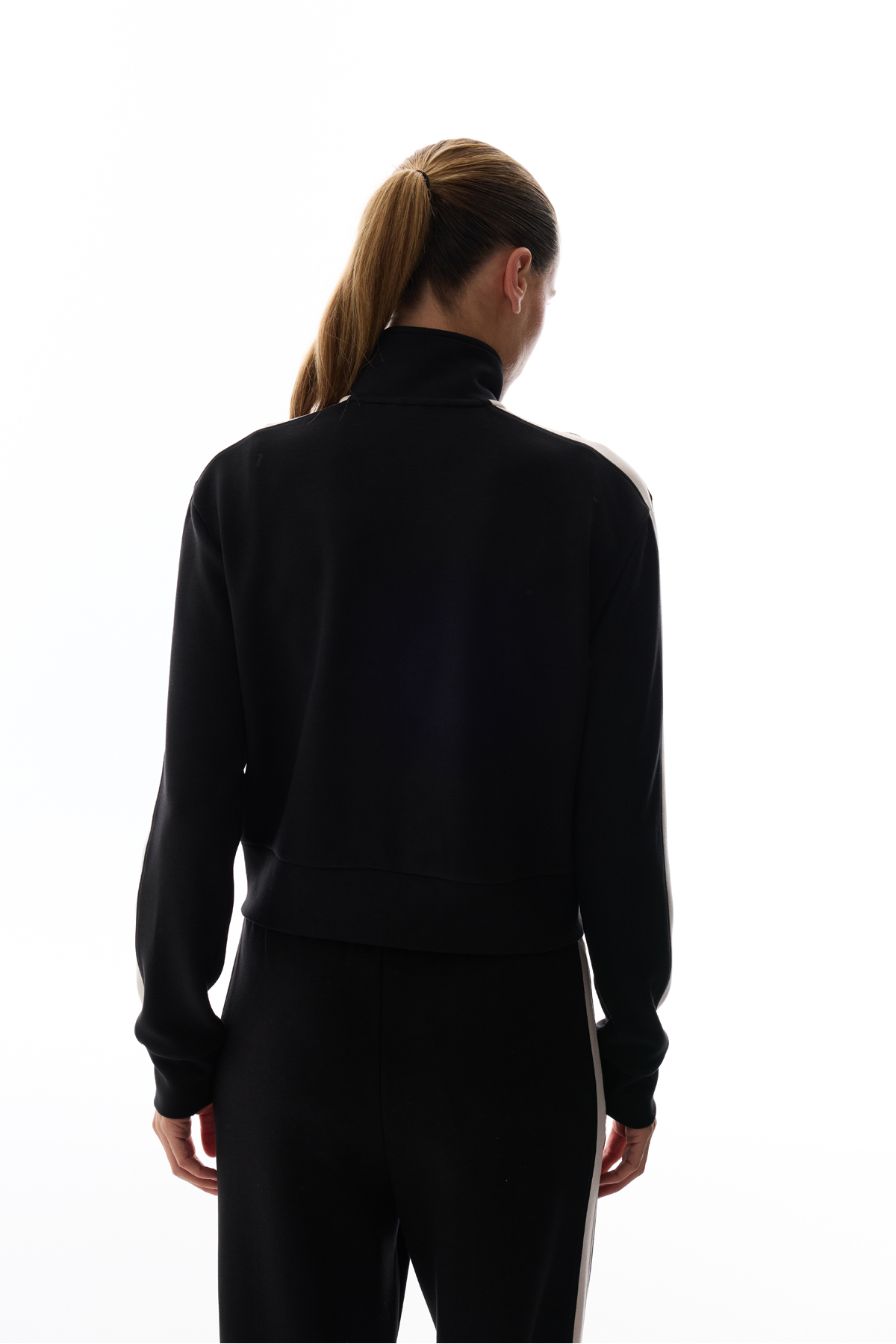 Penti Siyah İpeksi Dokunuş Silky Touch Şerit Detaylı Sweatshirt görsel 5