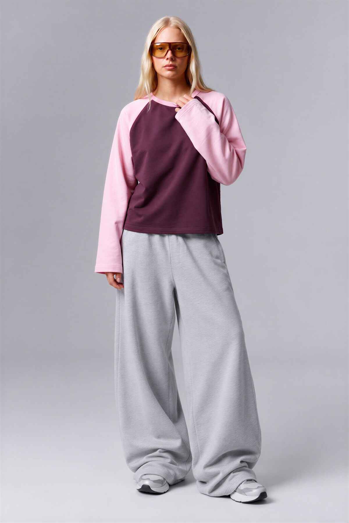 CrepTekstil Kadın Çift Renkli Reglan Kollu Bisiklet Yaka Uzun Kollu Oversize Sweatshirt 3iplik Şardonsuz- Pembe Mürdüm görsel 2
