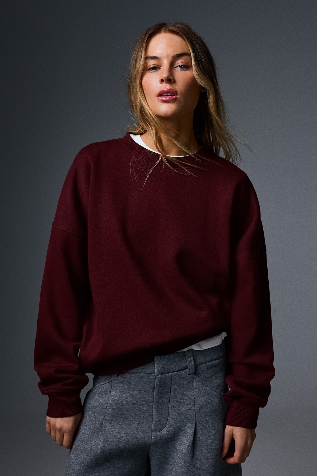 Bisiklet yaka sweatshirt
