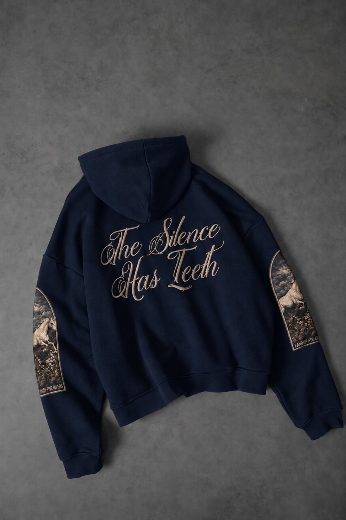 Erkek Lacivert Silence Patch Nakış Oversize Hoodie — رنگارنگ SS10043 — تصویر 4 از 6
