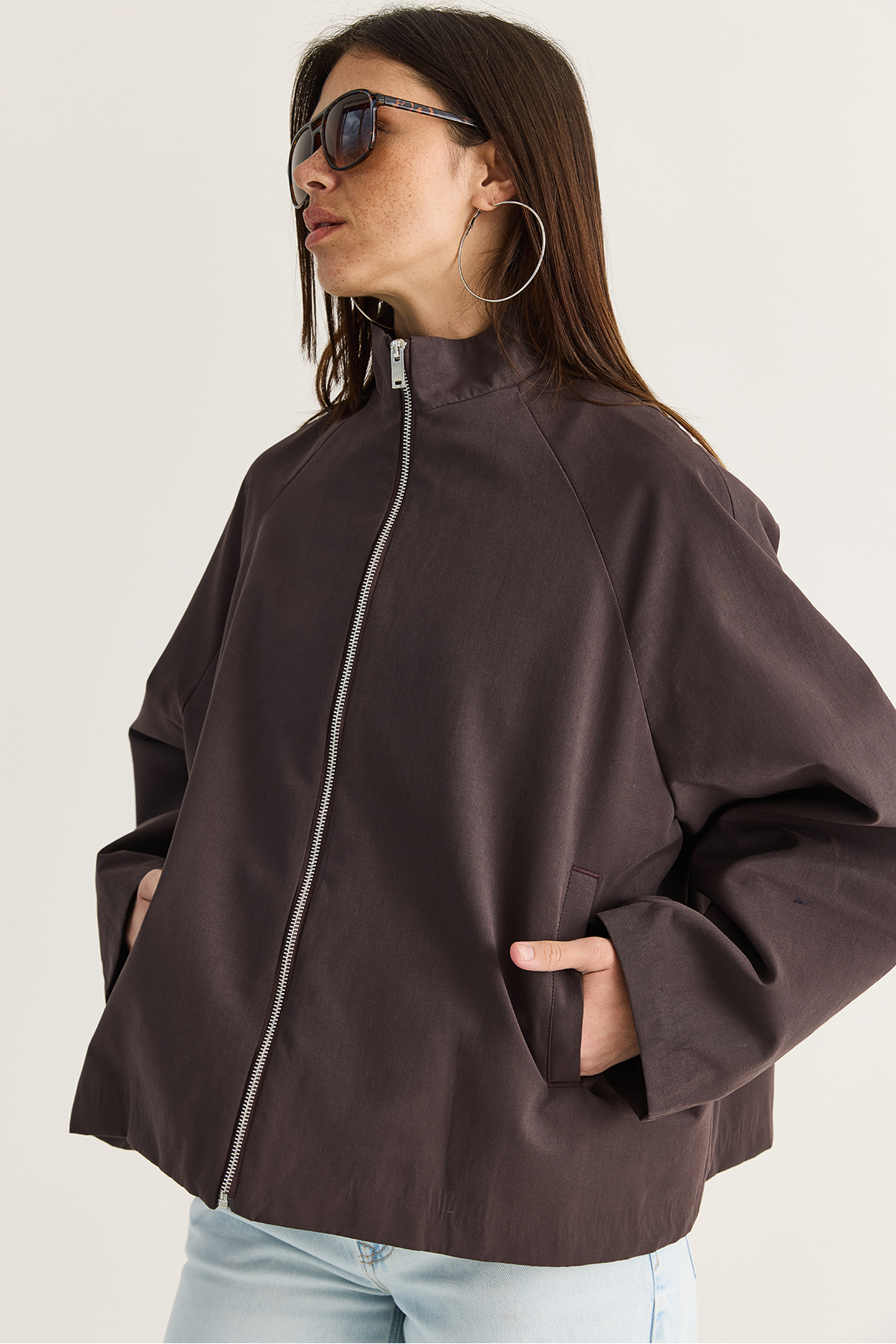 زنانه قهوه ای تلخ یقه ایستاده زیپ آستین راگلان A Cut Short Trench کت 2100 60286511 6
