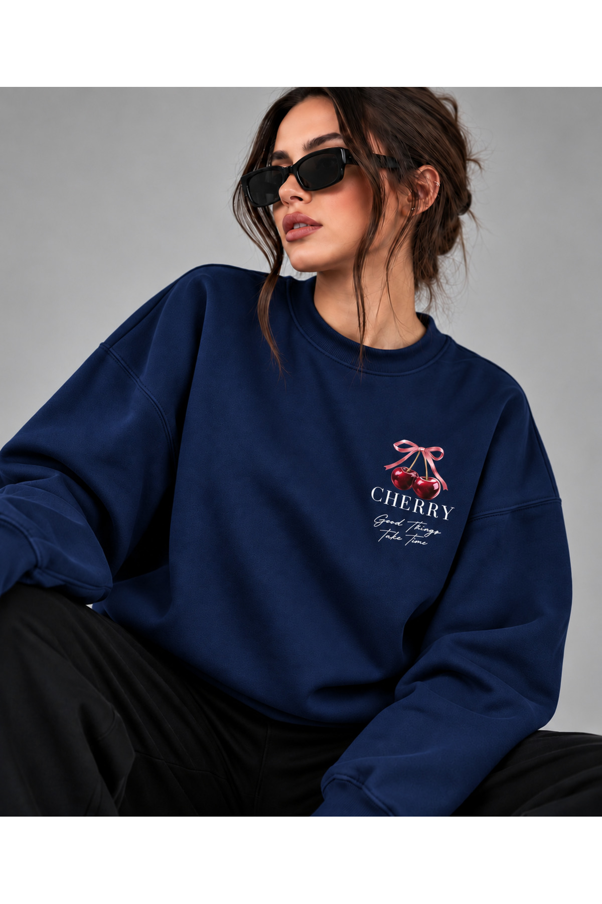 Unisex Kadın/Erkek CHERRY SWEATSHIRT Renkli Baskısız Oversize Bisiklet Yaka Pamuklu Sweatshirt — سرمه‌ای CHERRYSWEATSHIRT-MAVİSS- — تصویر 2 از 3