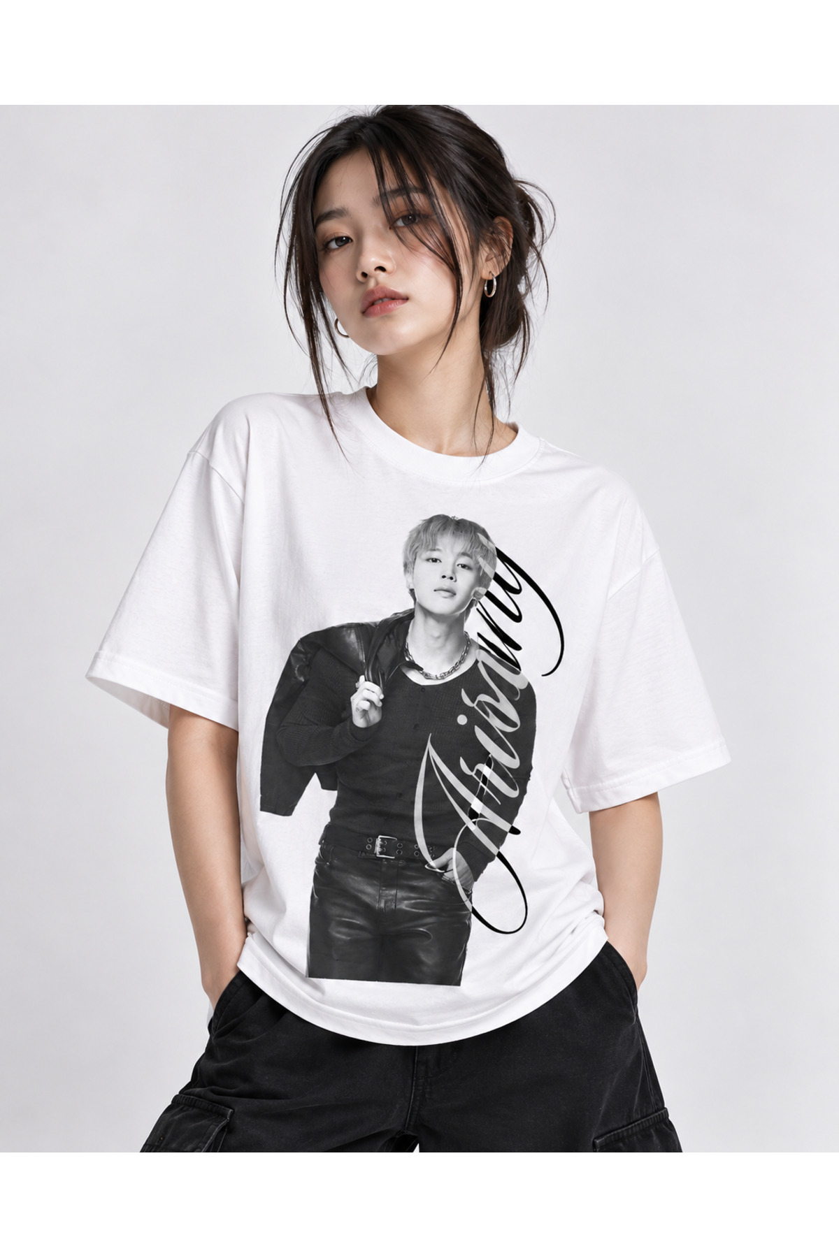 Mercher Club BTS RM, Kim Namjoon Arirang 2026 Siyah Beyaz Portre