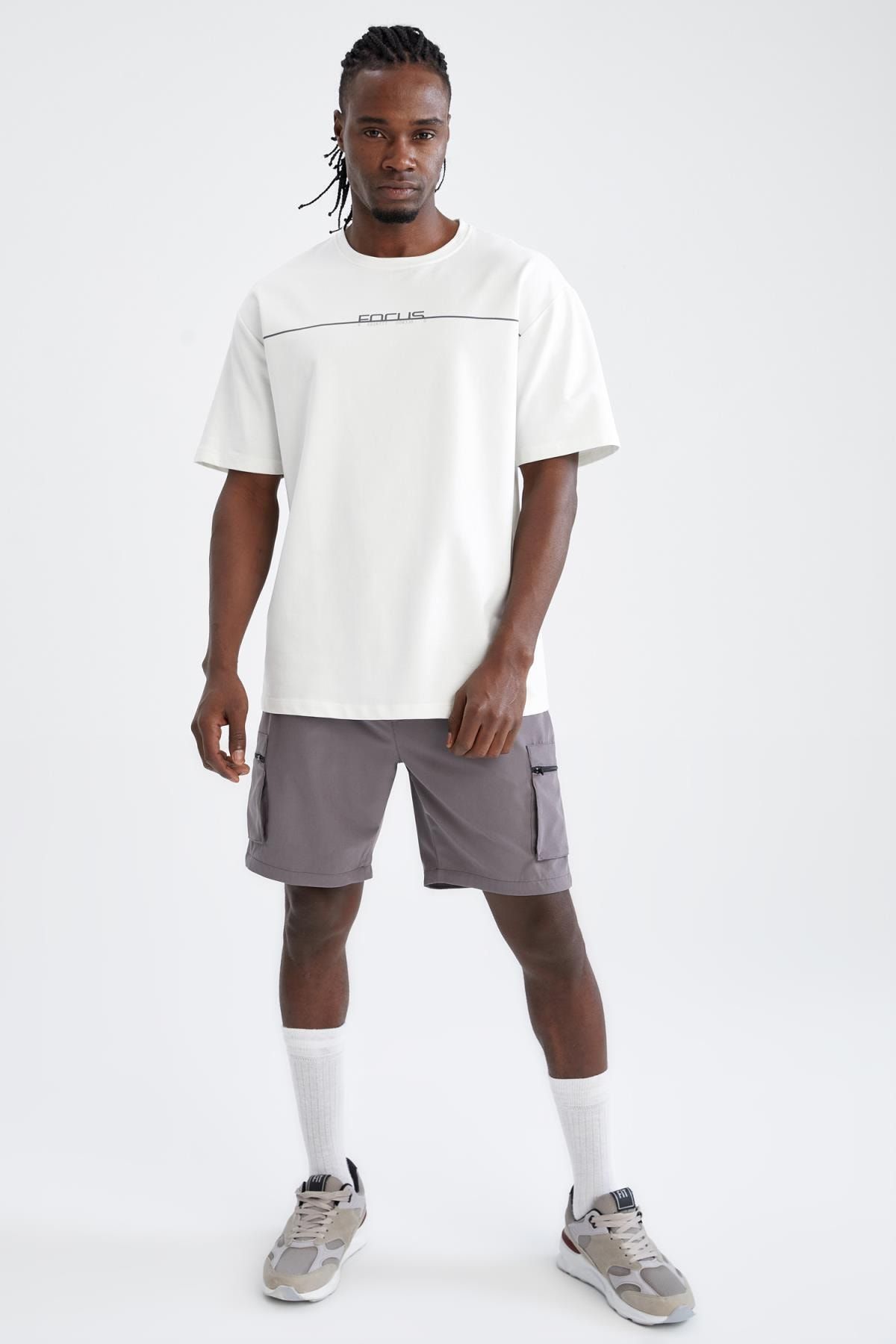DeFacto Fit Slim Fit Sporcu Şort