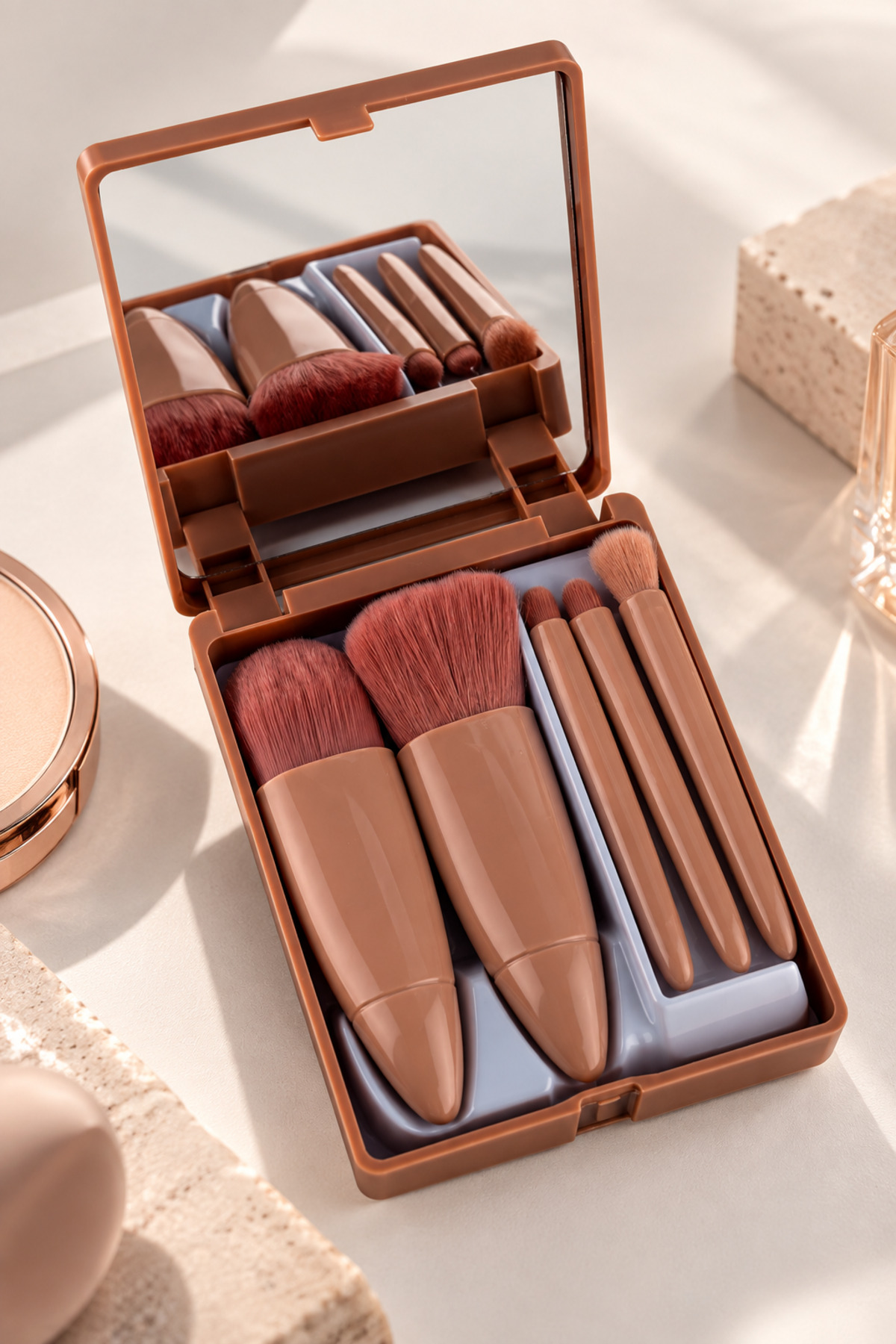 ZEYNABEAUTY Profesyonel 5'li Makyaj Fırça Seti Aynalı — aynalısetkahve