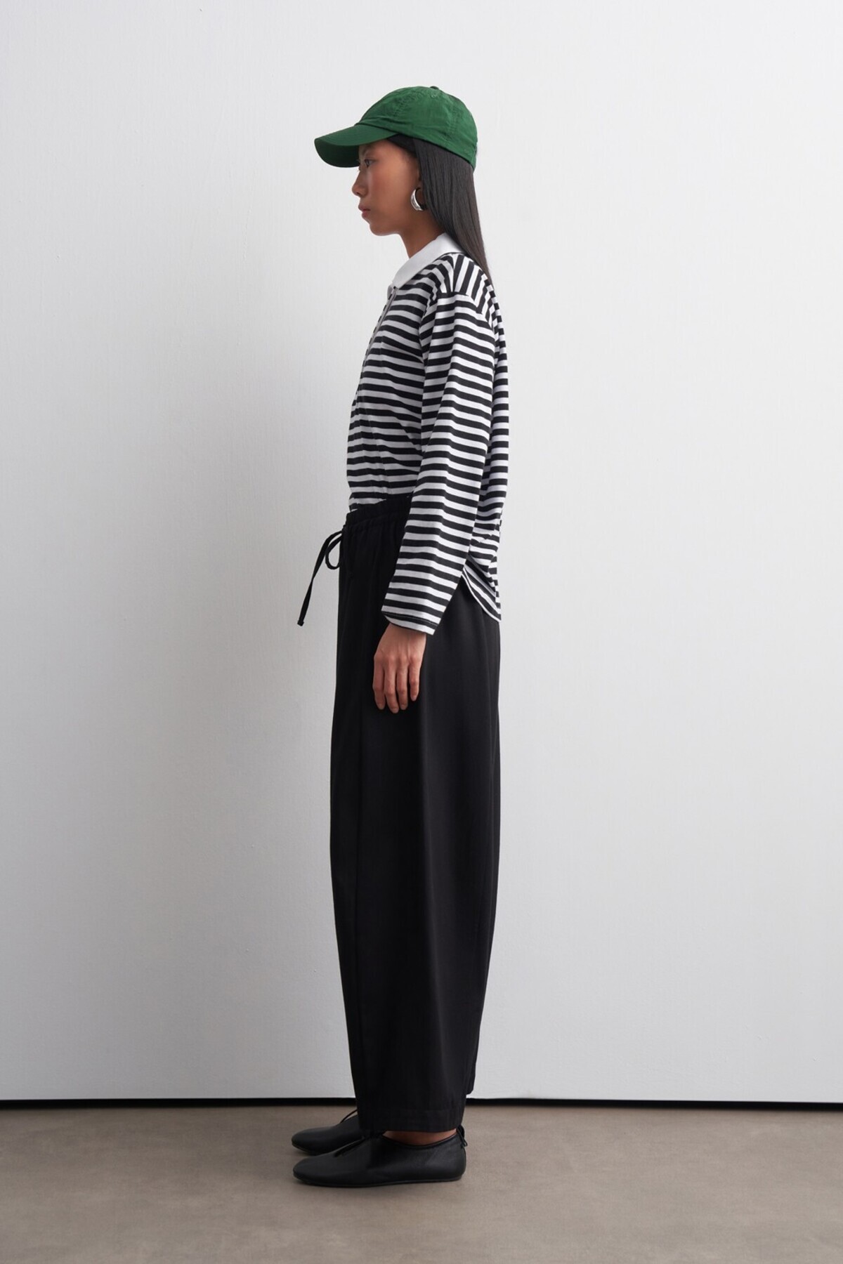 Barrel Gabardin Pantolon Siyah — مشکی KB27KPNT001 — تصویر 3 از 6