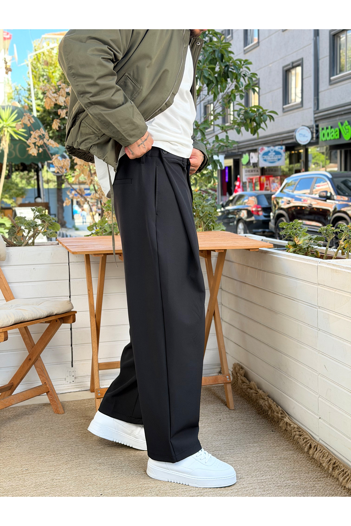 Balon Kesim Düğme Pile Detaylı Pantolon Siyah 267059 — مشکی MP4306 — تصویر 3 از 4