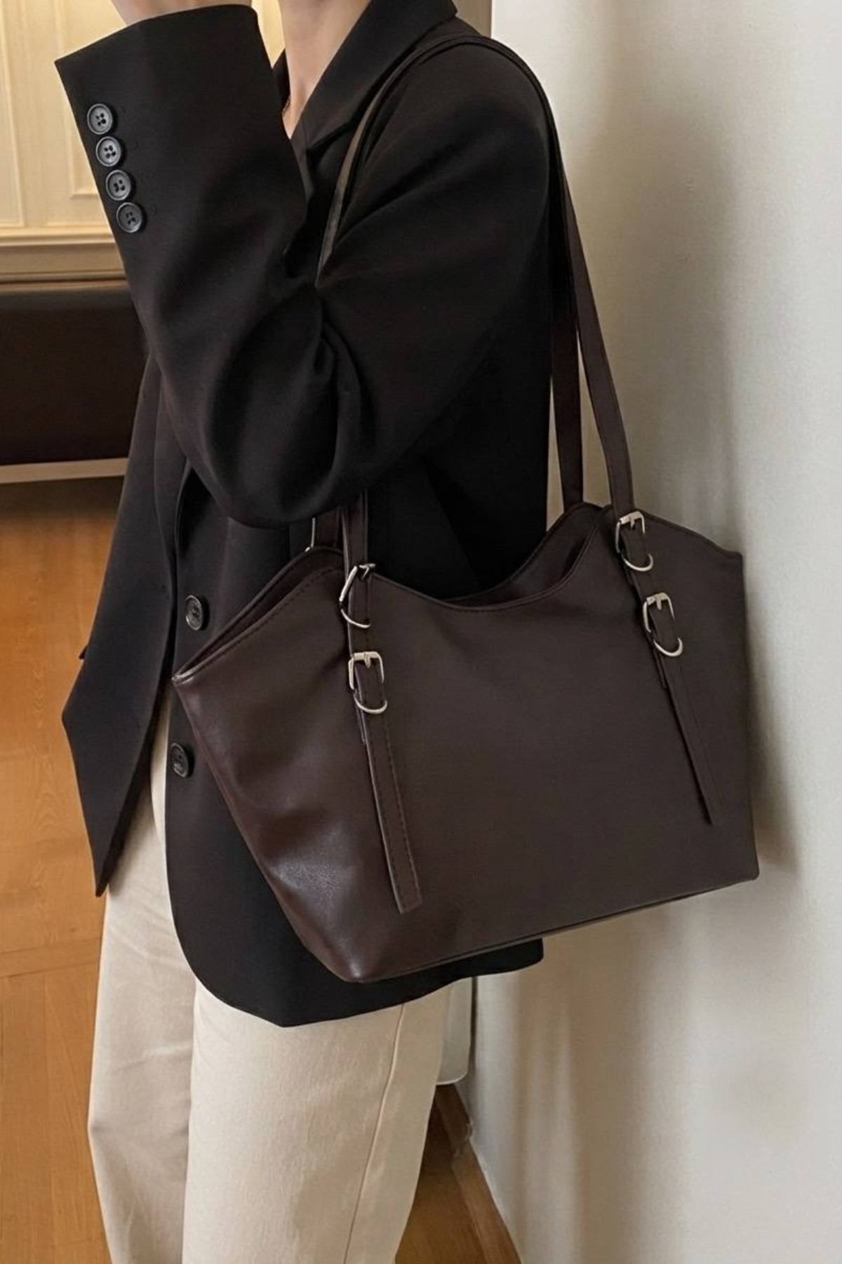 Livia Kadın Çift Askılı Tokalı Fermuarlı Büyük Boy Omuz Çantası Günlük Şık Tote Shopper Çanta