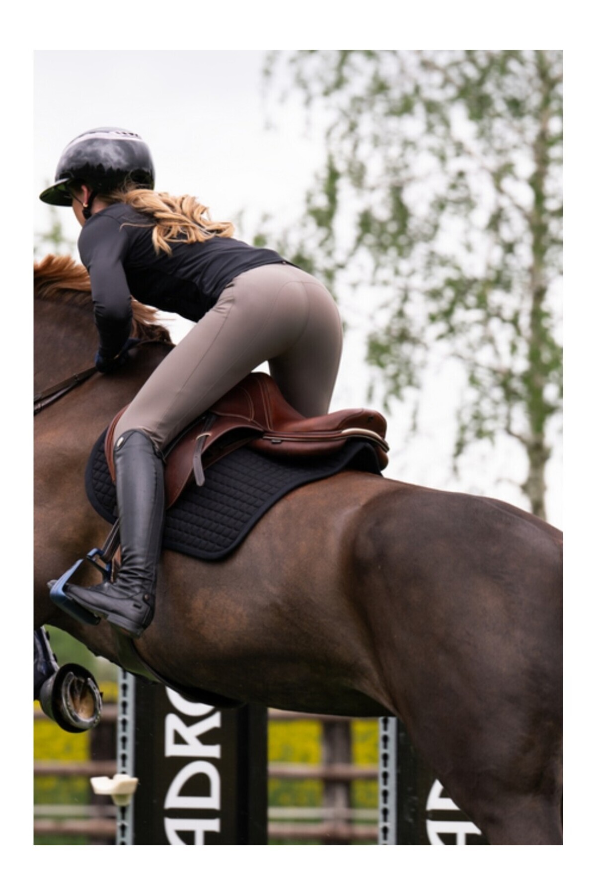شلوار سوارکاری زنانه PIKEUR مدل Amia GripTec Knee — 4