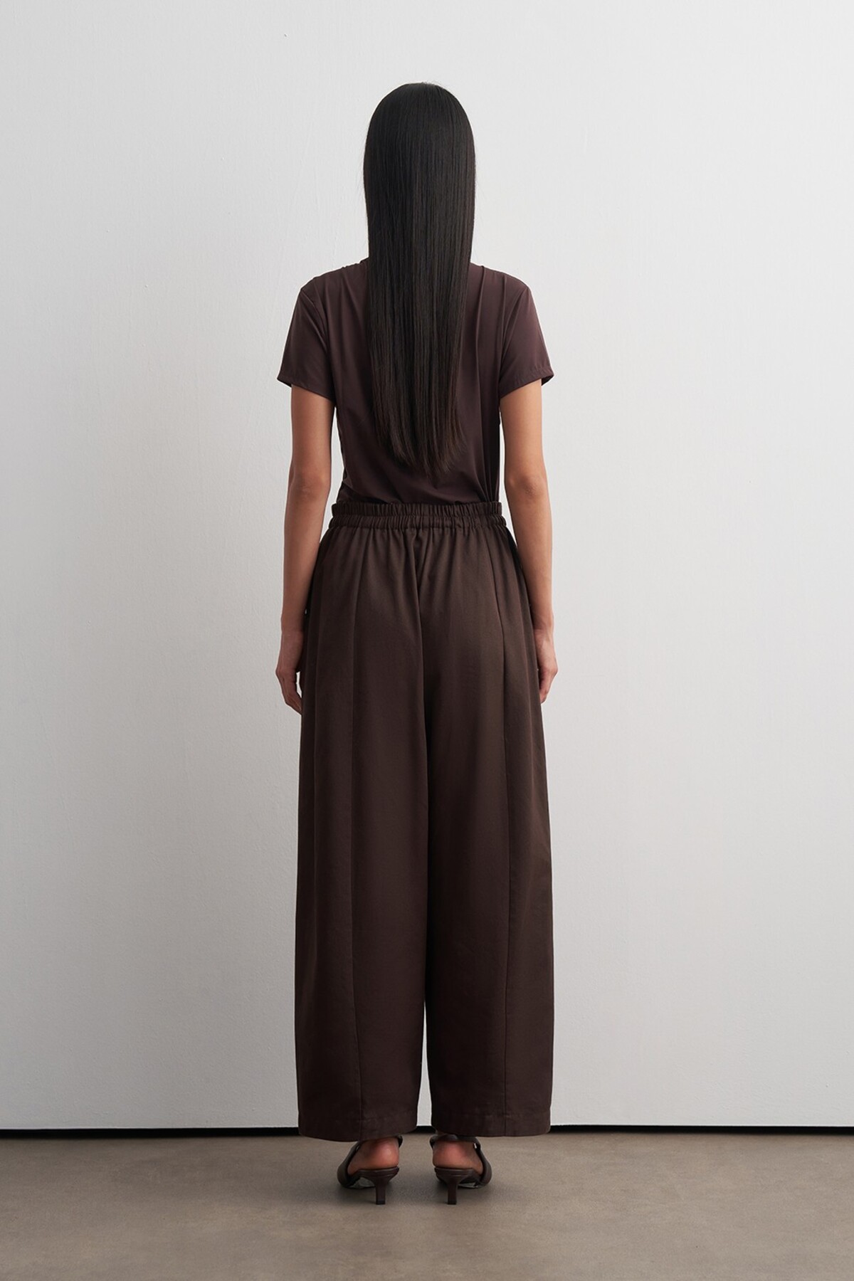 Barrel Gabardin Pantolon Acı Kahve — قهوه‌ای KB27KPNT001 — تصویر 5 از 5