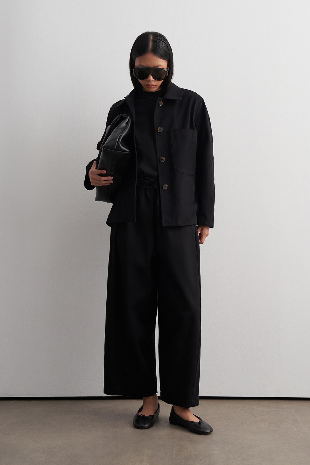 Barrel Gabardin Pantolon Siyah — مشکی KB27KPNT001 — تصویر 4 از 6