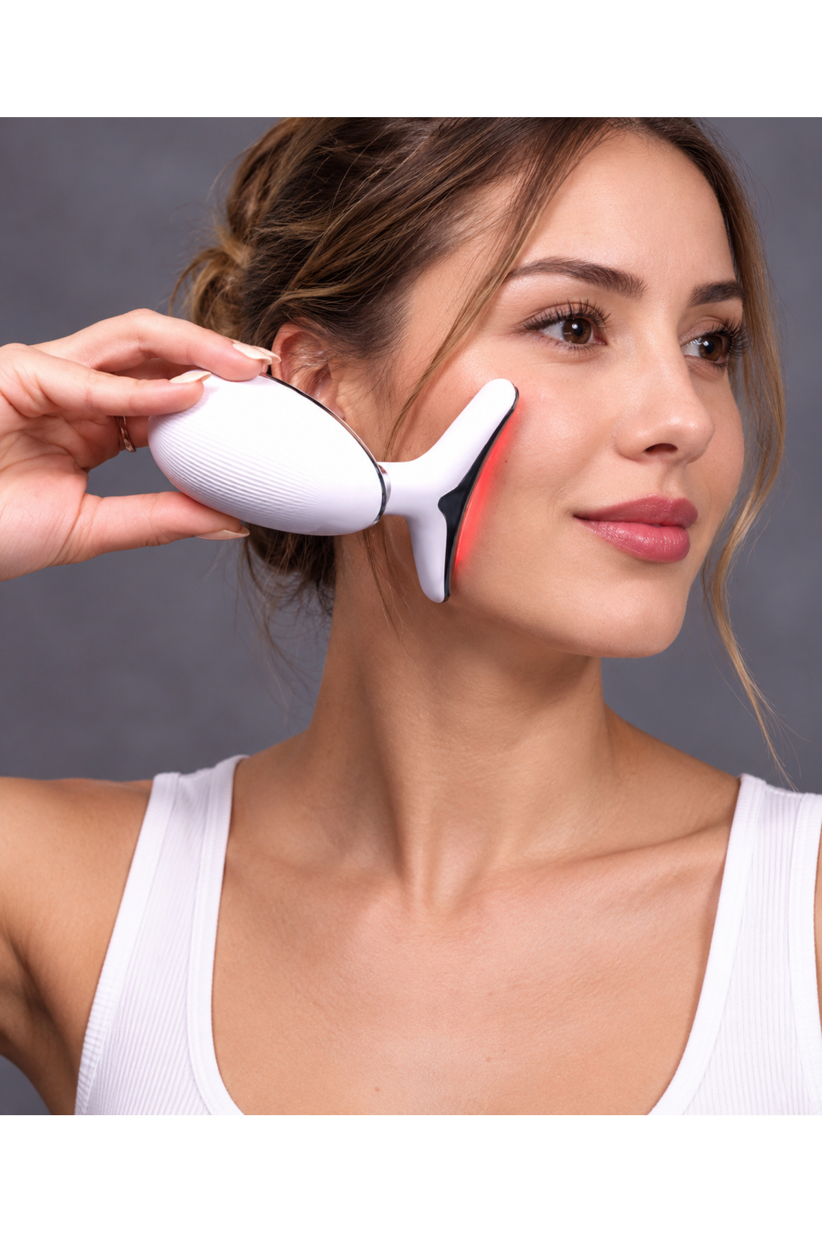 دستگاه مراقبت از صورت و گردن با سه حالت – تمیز، EMS، داغ، با نور LED — سفید MX-155-1 — تصویر 3 از 5