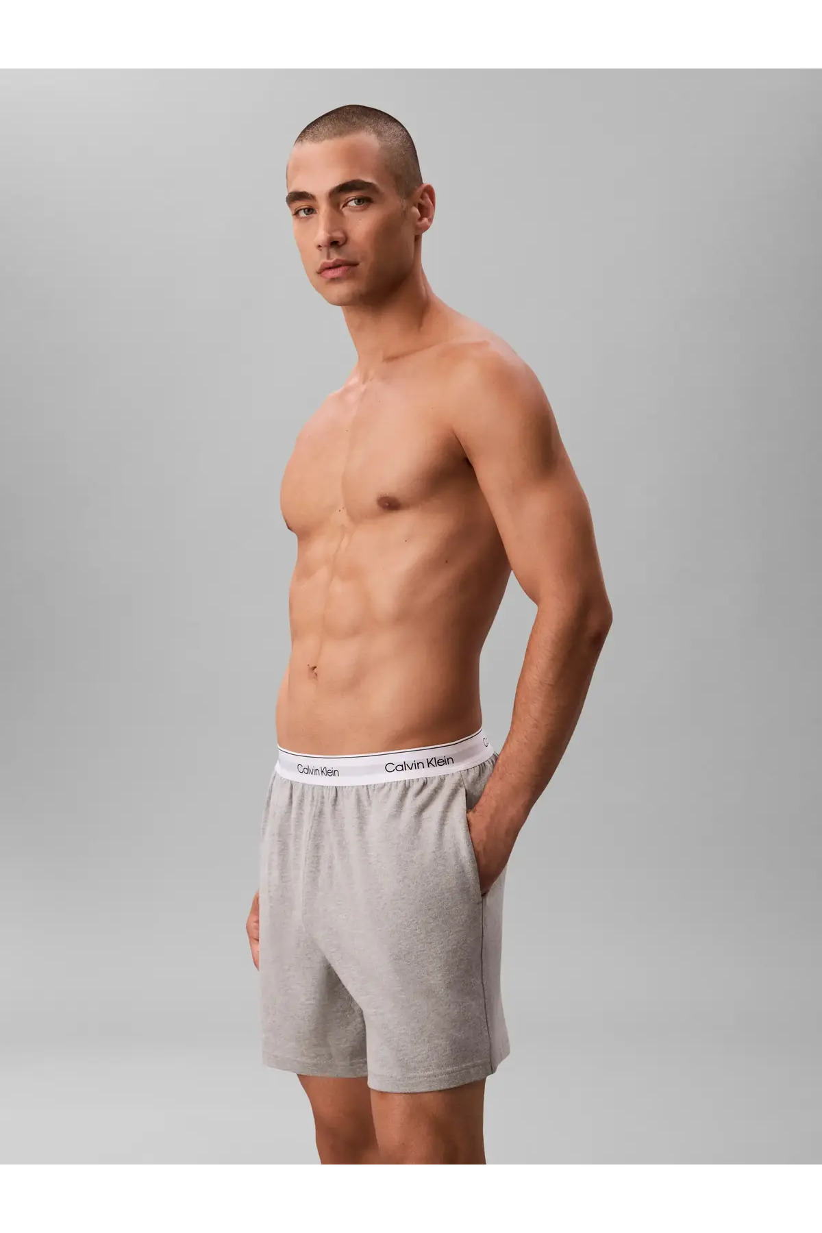 شلوارک برمودامردانهCalvin Kleinخاکستری