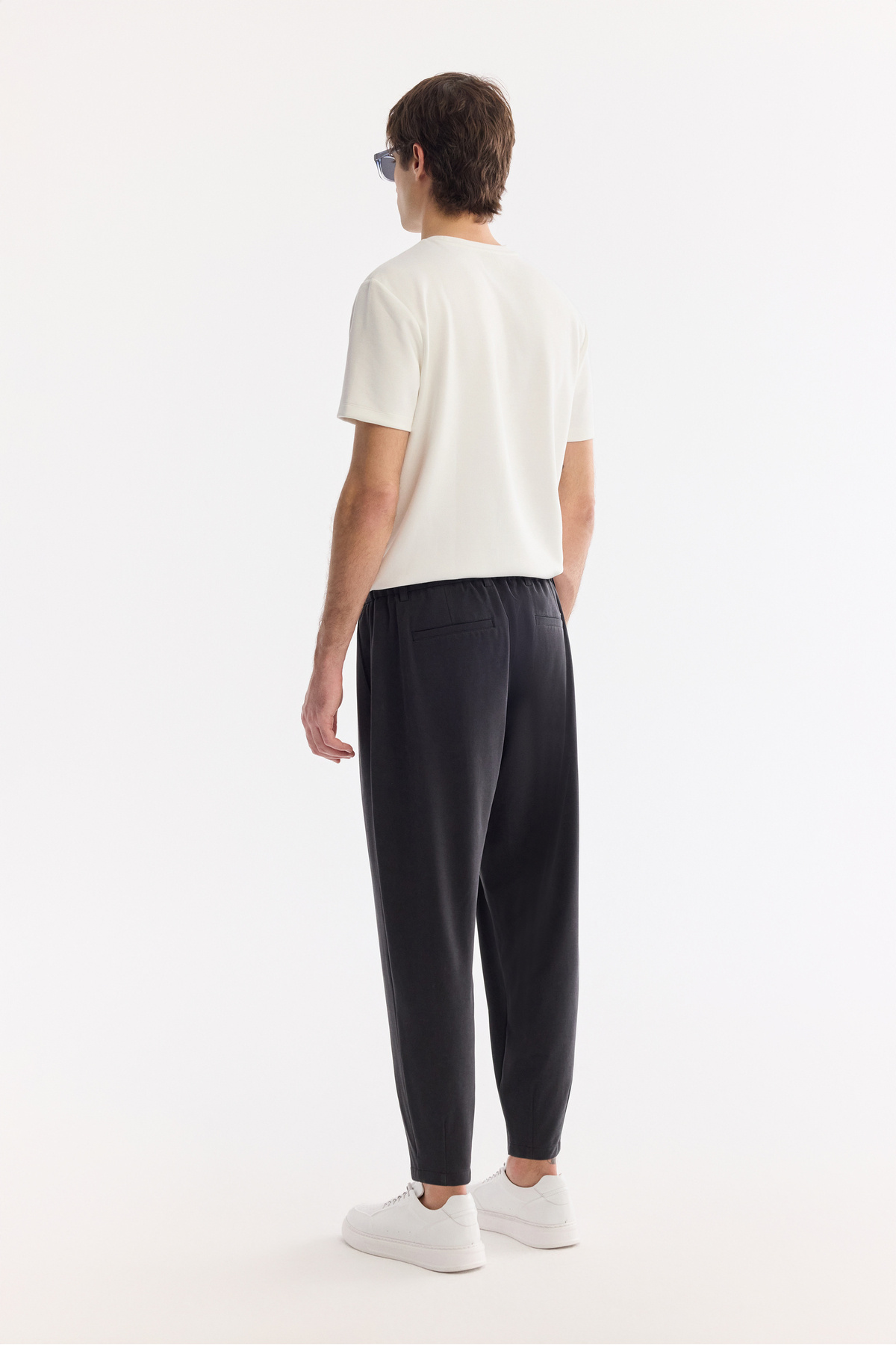 Erkek Siyah Yanı Lastikli Soft Touch Elastan Baggy Fit Chino Pantolon A61Y3040 — مشکی — تصویر 5 از 9