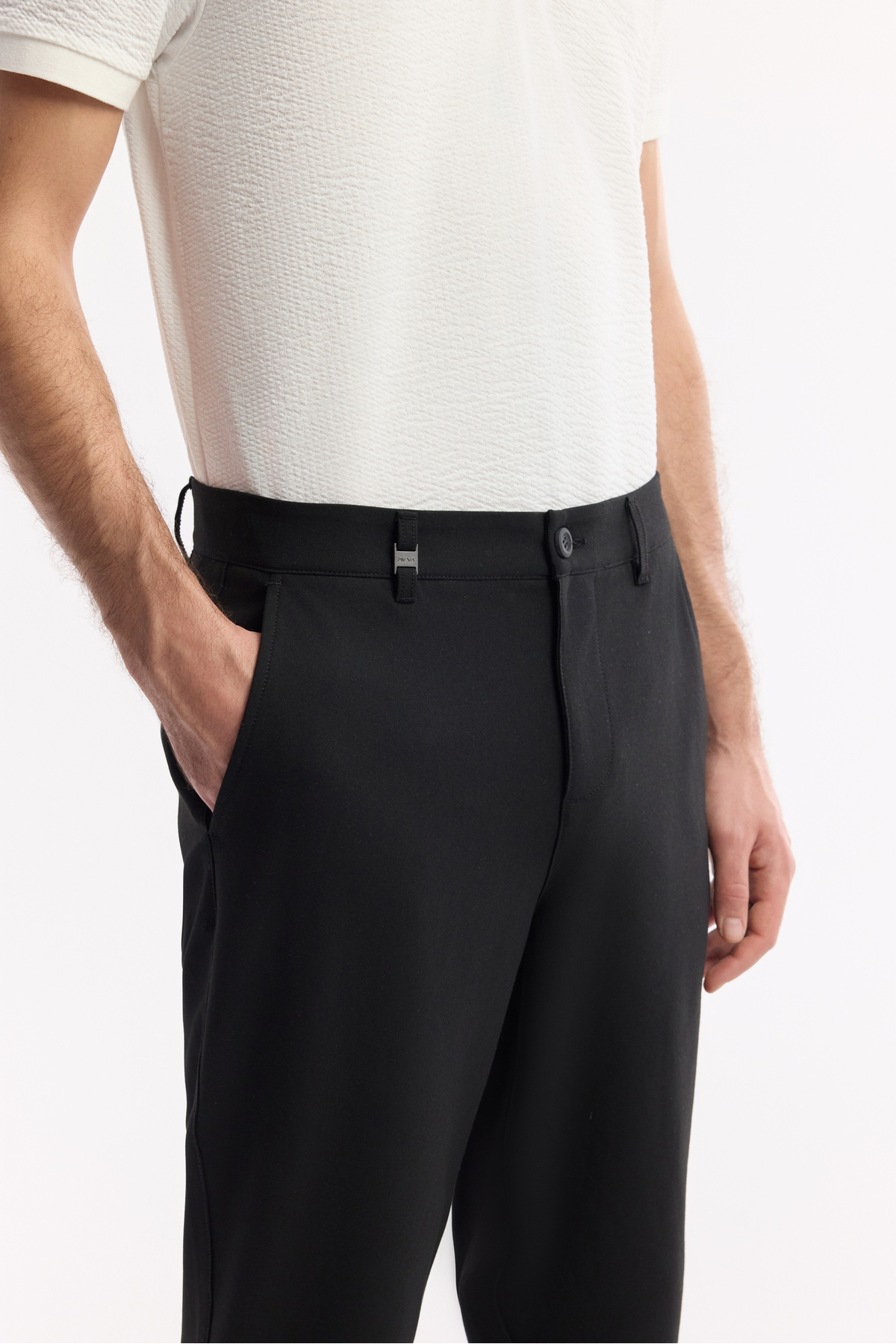Erkek Siyah Klasik Bel Kolay Ütülenen Chino Slim Fit Pantolon B003035 — مشکی — تصویر 4 از 8