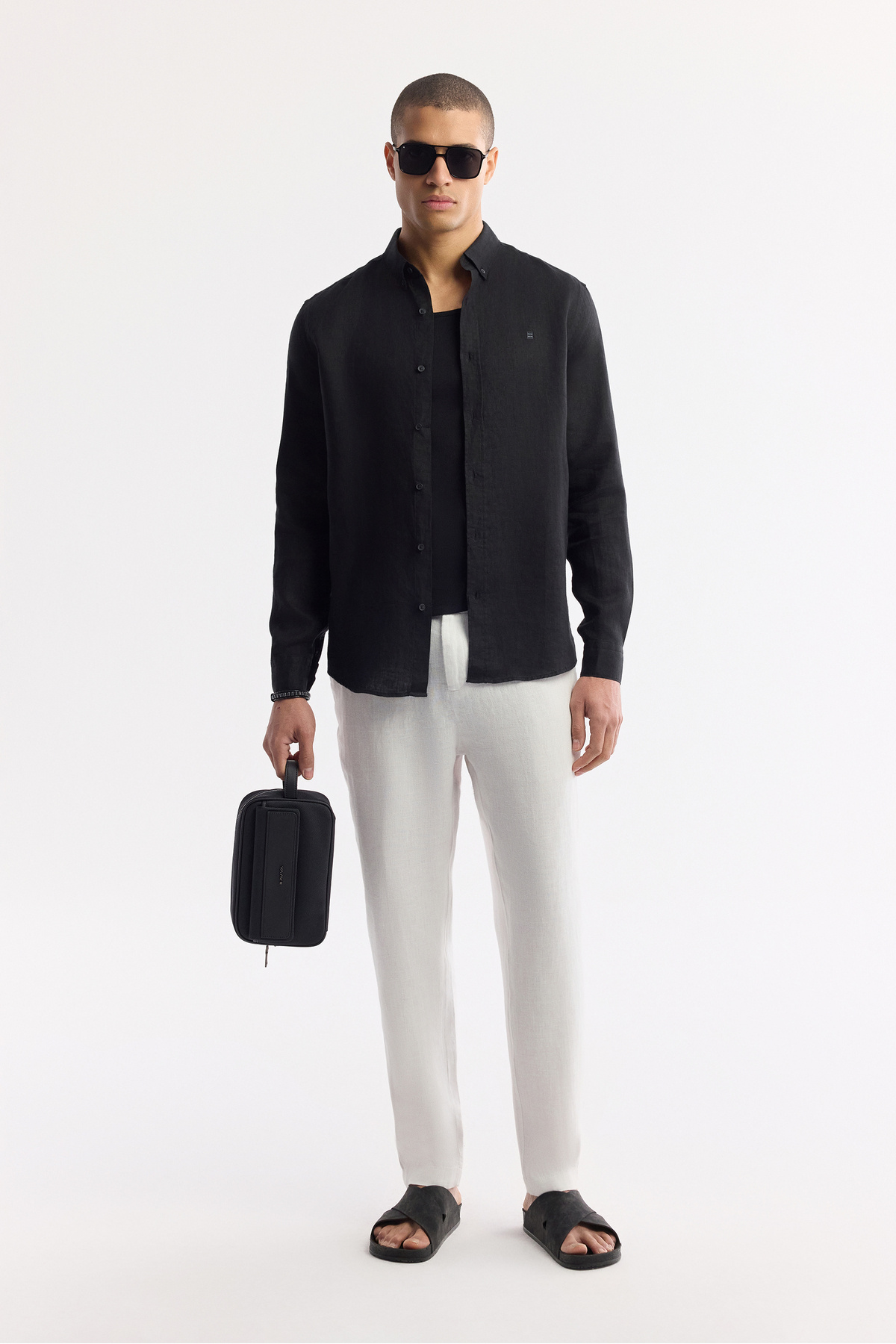 Erkek Siyah Düğmeli Yaka %100 Keten Comfort Fit Gömlek B002191 — مشکی — تصویر 8 از 8