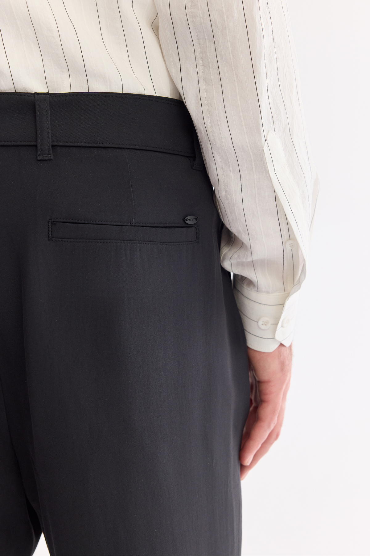 Erkek Siyah Klasik Bel Nefes Alan Modal Karışımlı Soft Touch Baggy Fit Pantolon A61Y3033 — مشکی — تصویر 6 از 8