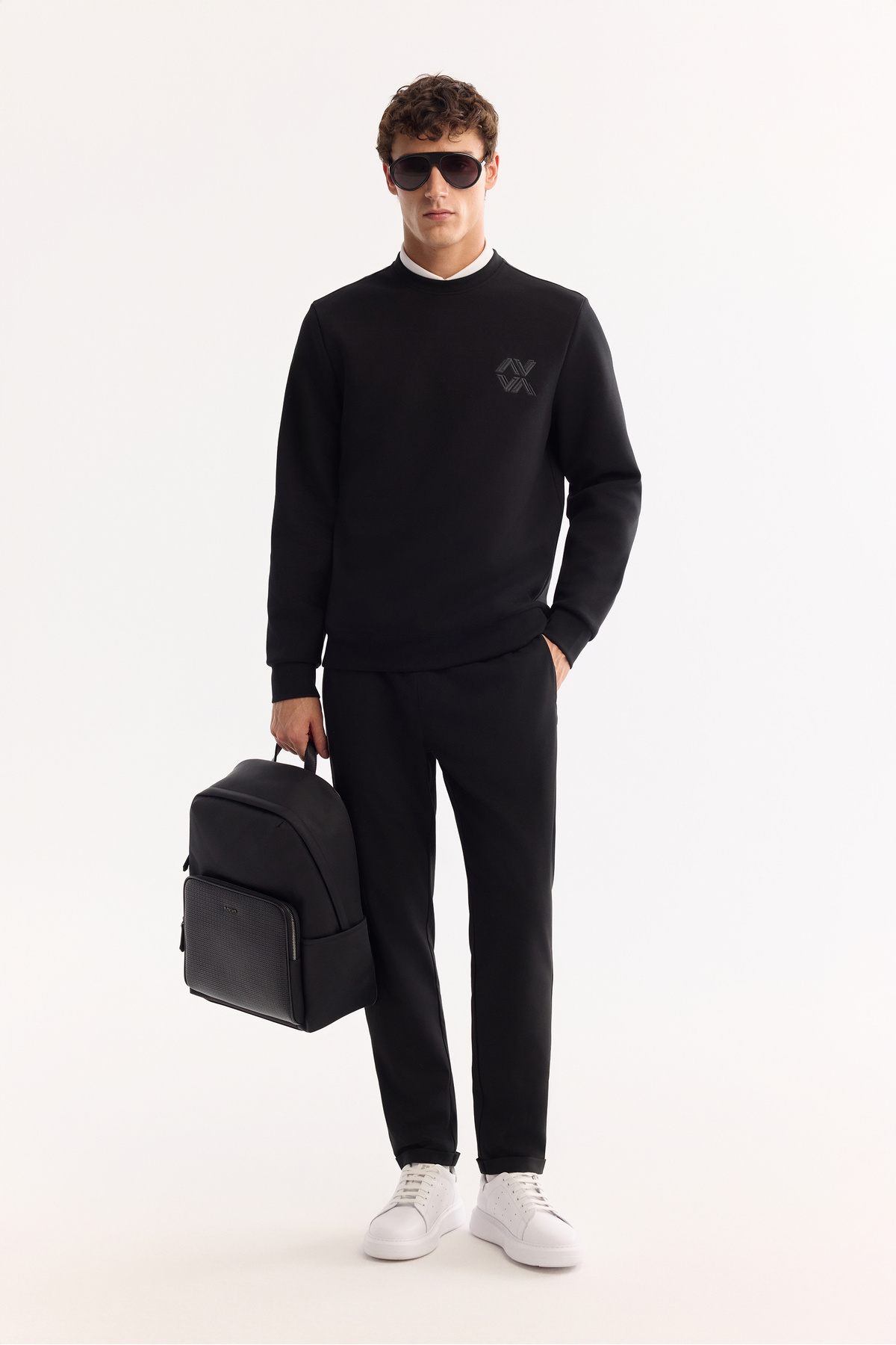 Erkek Siyah Bisiklet Yaka Pamuklu Bi-Stretch Basic Regular Fit Sweatshirt A52Y1328 — مشکی — تصویر 6 از 7
