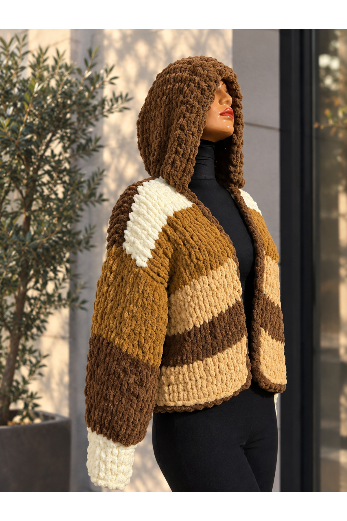 El yapımı Kahve & Krem Chunky Polar Kapüşonlu Hırka — کرم 7372919192636728 — تصویر 4 از 4