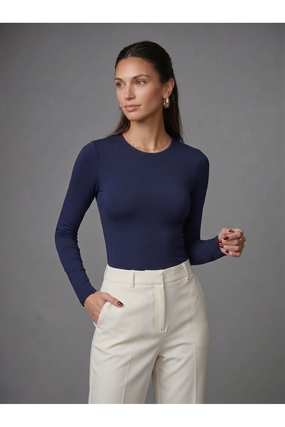 Kadın Uzun Kollu Bisiklet Yaka Çıtçıtlı Slim Fit Esnek Bodysuit - Lacivert 4