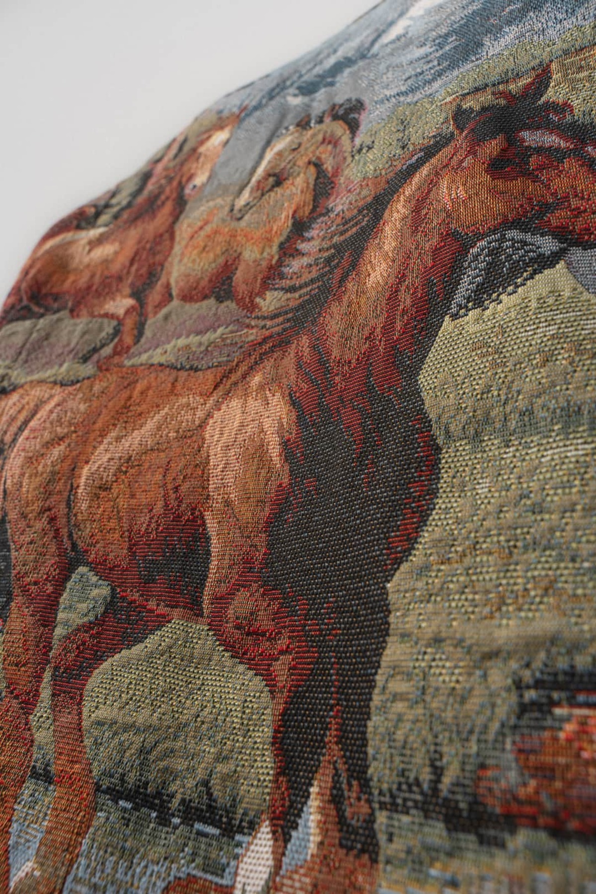 ژاکت مردانه دکمه‌دار طرح اسب از پارچه ملیله‌دوزی Wildhorse — رنگارنگ ۹۳۷۰ — تصویر 7 از 8