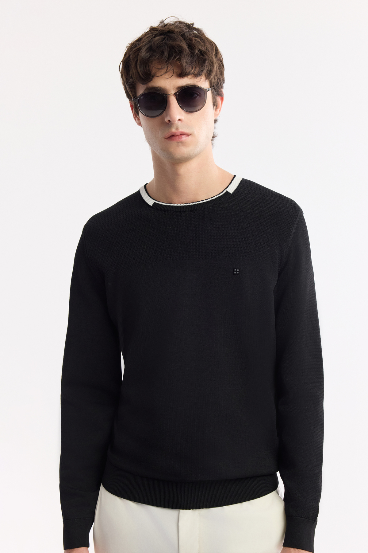 Erkek Siyah Bisiklet Yaka Dokulu Rayon Tüylenmeyen Regular Fit Triko Kazak A51Y5156 — مشکی — تصویر 5 از 6