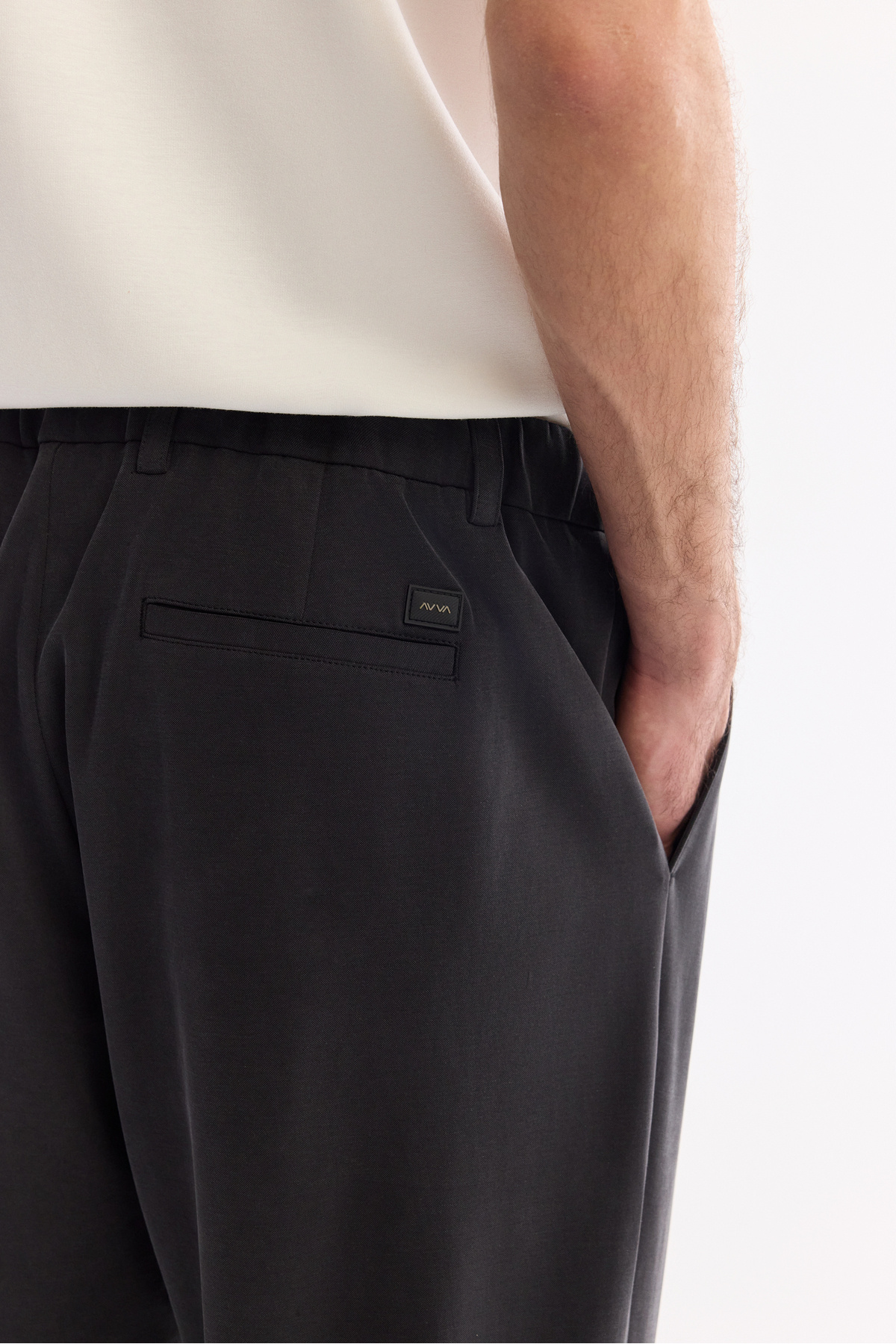 Erkek Siyah Yanı Lastikli Soft Touch Elastan Baggy Fit Chino Pantolon A61Y3040 — مشکی — تصویر 7 از 9