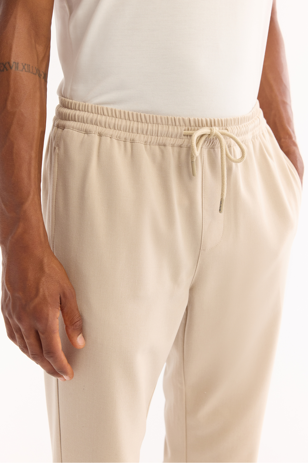Erkek Bej Beli Lastikli Bağcıklı Duble Paça Jogger Relaxed Fit Pantolon E003000 — بژ — تصویر 4 از 6