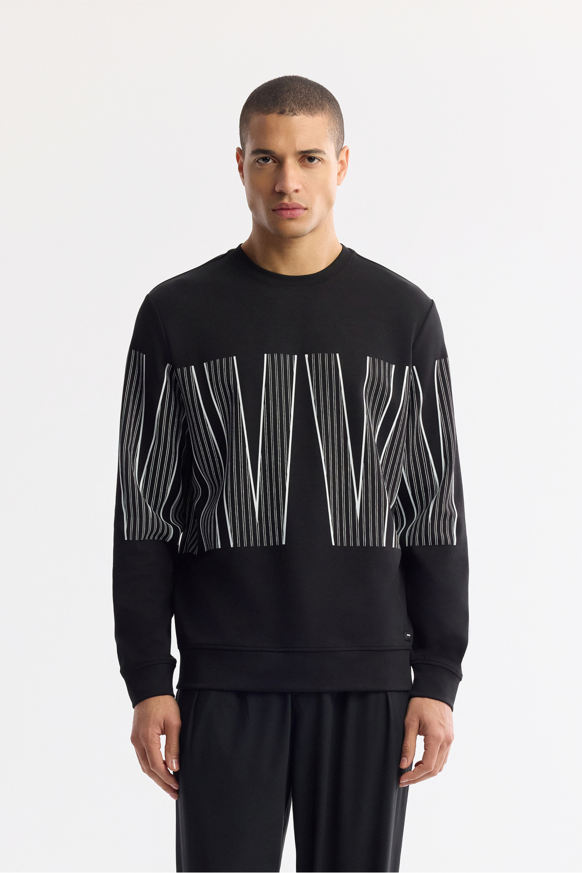 Erkek Siyah Bisiklet Yaka Baskılı Bi-Stretch İnterlok Regular Fit Sweatshirt A51Y1227 — مشکی