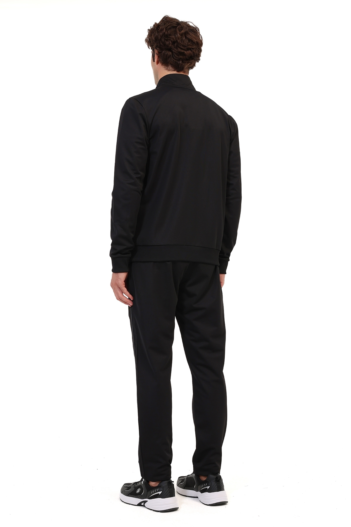 ست لباس ورزشی مردانه مشکی MB CT176 LEON T.SUIT — مشکی MB CT176 LEON T.SUIT 6PR — تصویر 2 از 6