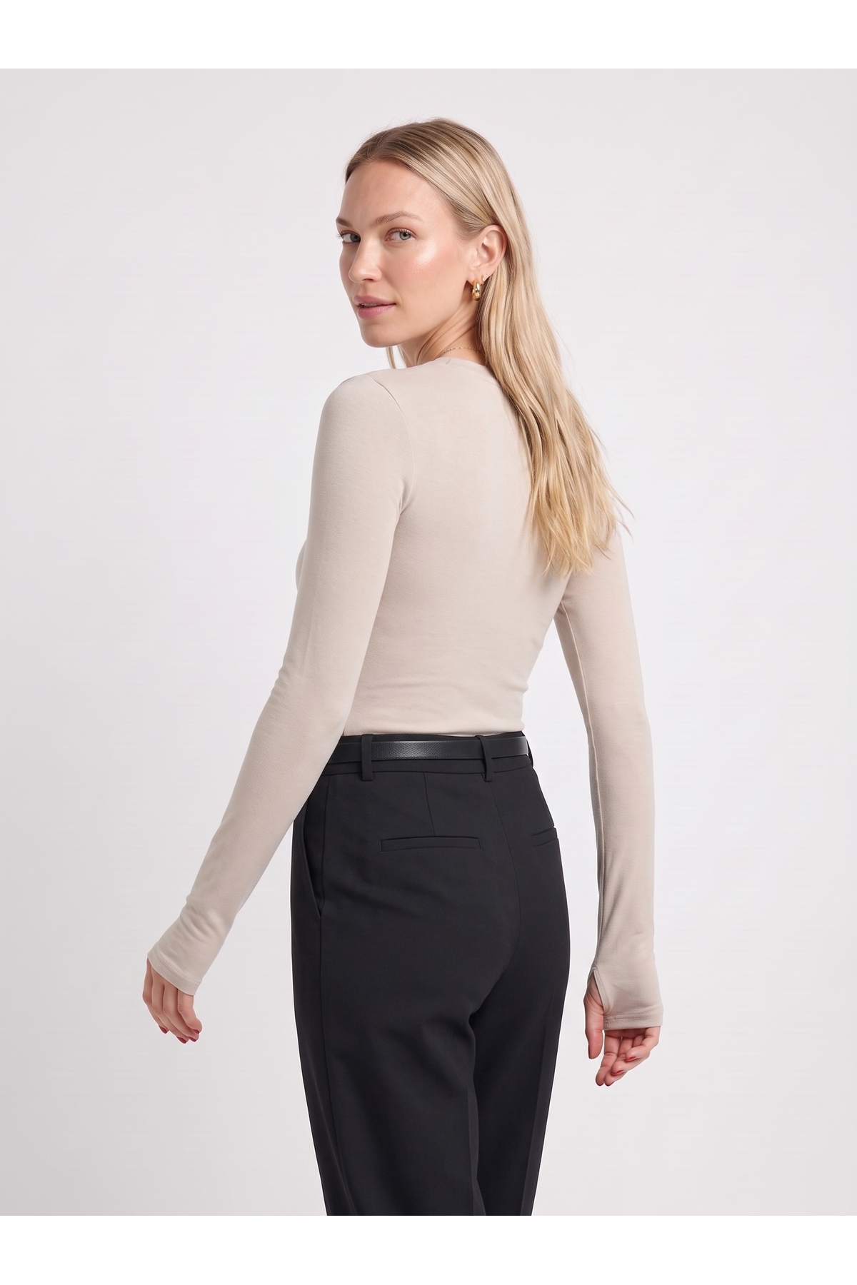 Kadın Modal Uzun Kollu Parmak Geçirmeli Bisiklet Yaka Slim Fit Body - Bej 4