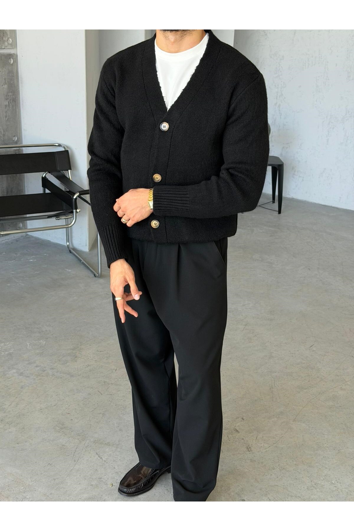 ژاکت کش باف پشمی دکمه دار بافتنی V-Neck M - BLACK — رنگارنگ 2606 — تصویر 3 از 6