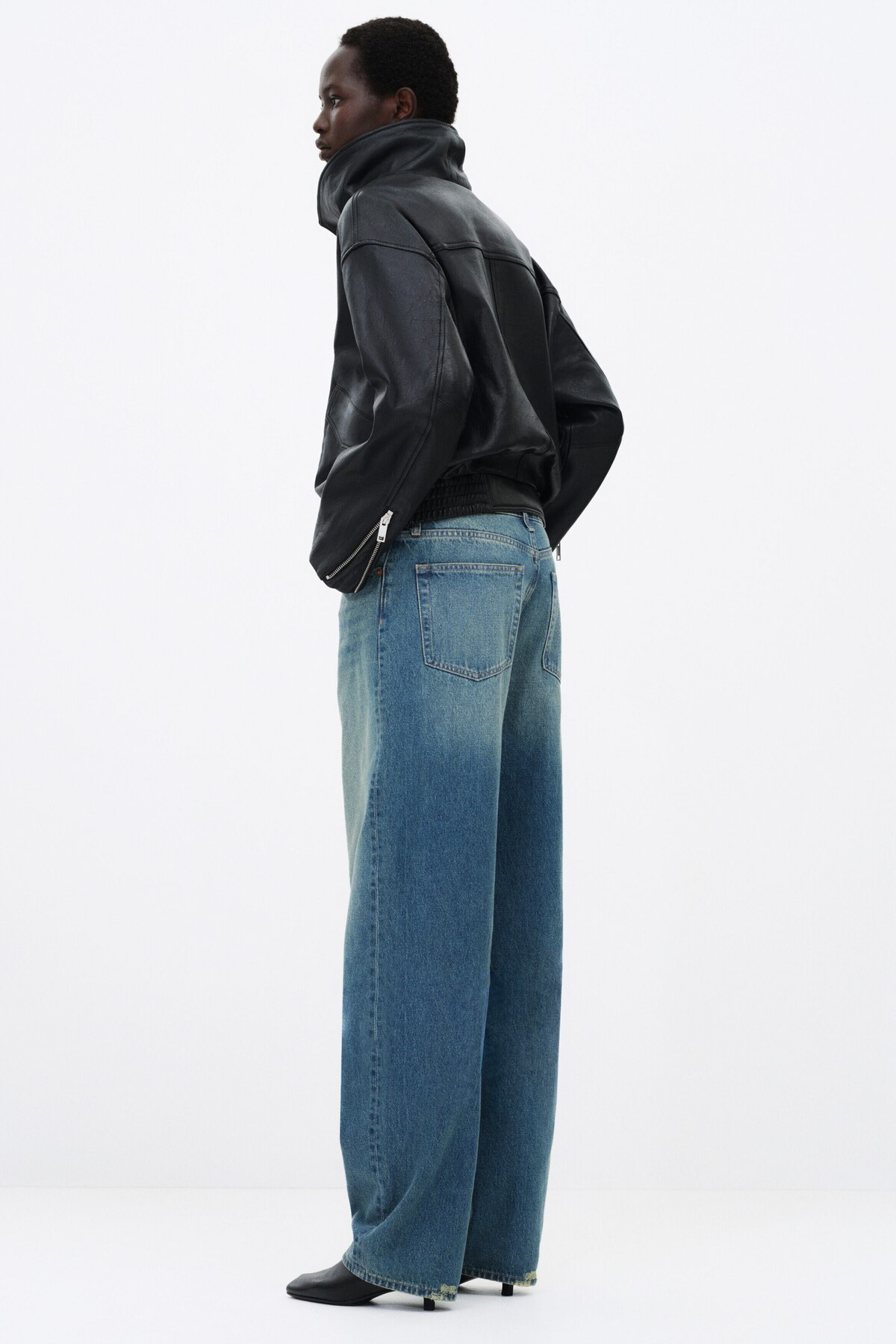 Baggy Barrel Regular Waist Jeans 5
