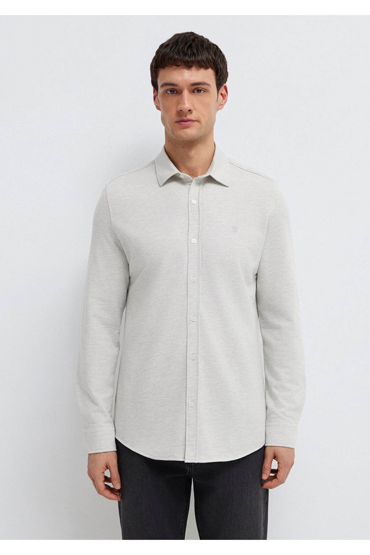 Gri Gömlek Slim Fit / Dar Kesim 0211856-82498 — خاکستری — تصویر 4 از 8