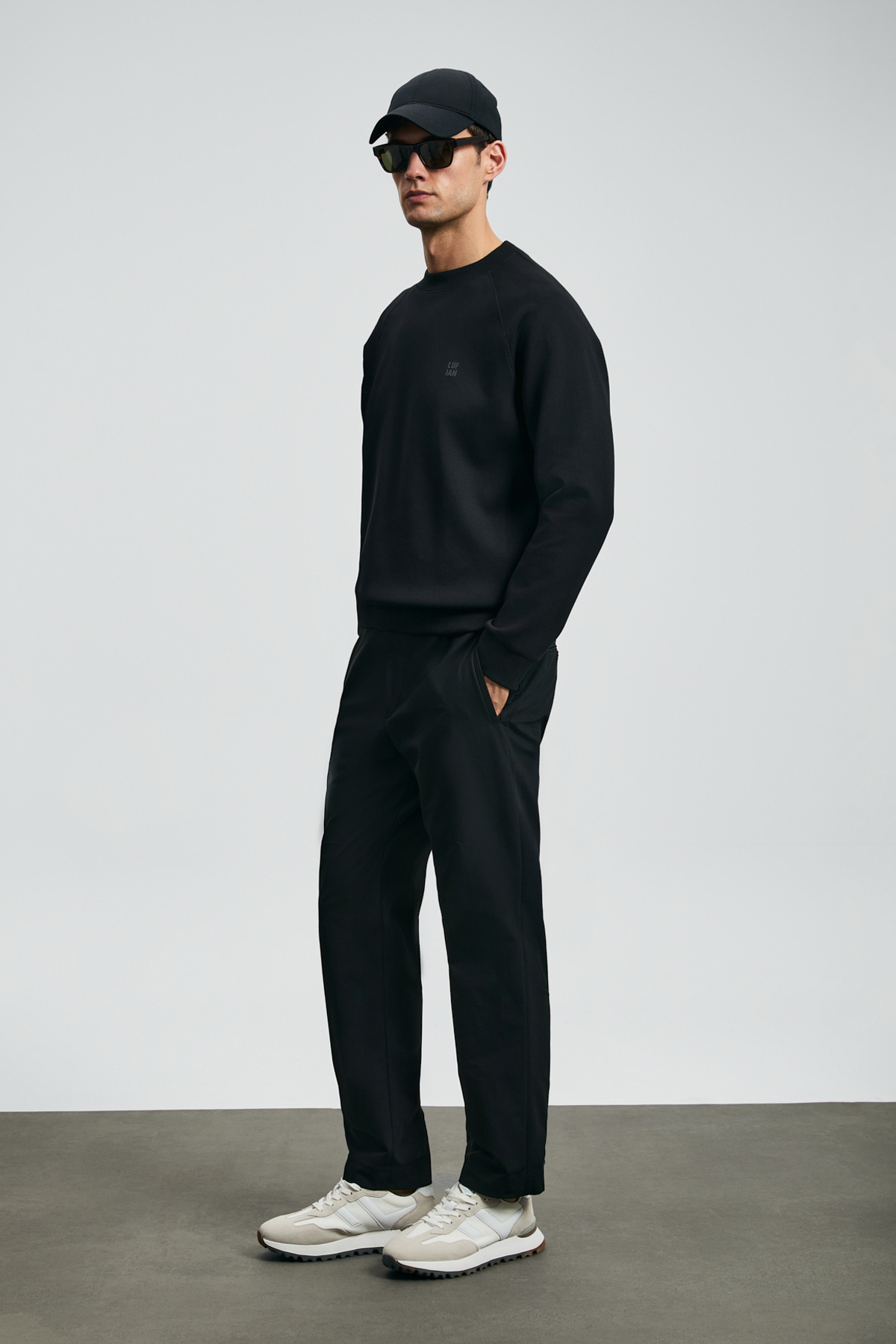 Grant Erkek Sweatshirt Siyah — مشکی 112030179 — تصویر 2 از 6