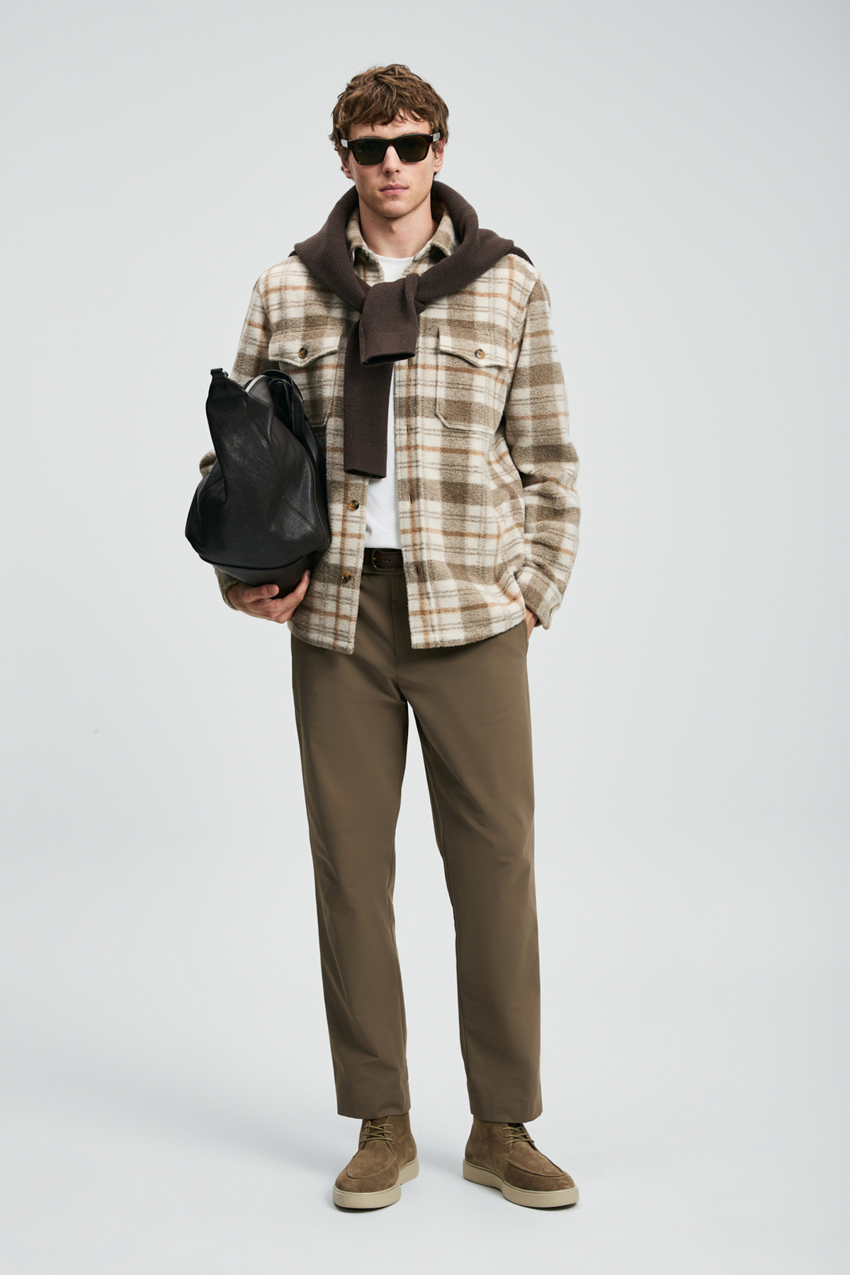 Vardar Erkek Basic Gömlek Regular Fit Bej — بژ 112010673 — تصویر 4 از 6