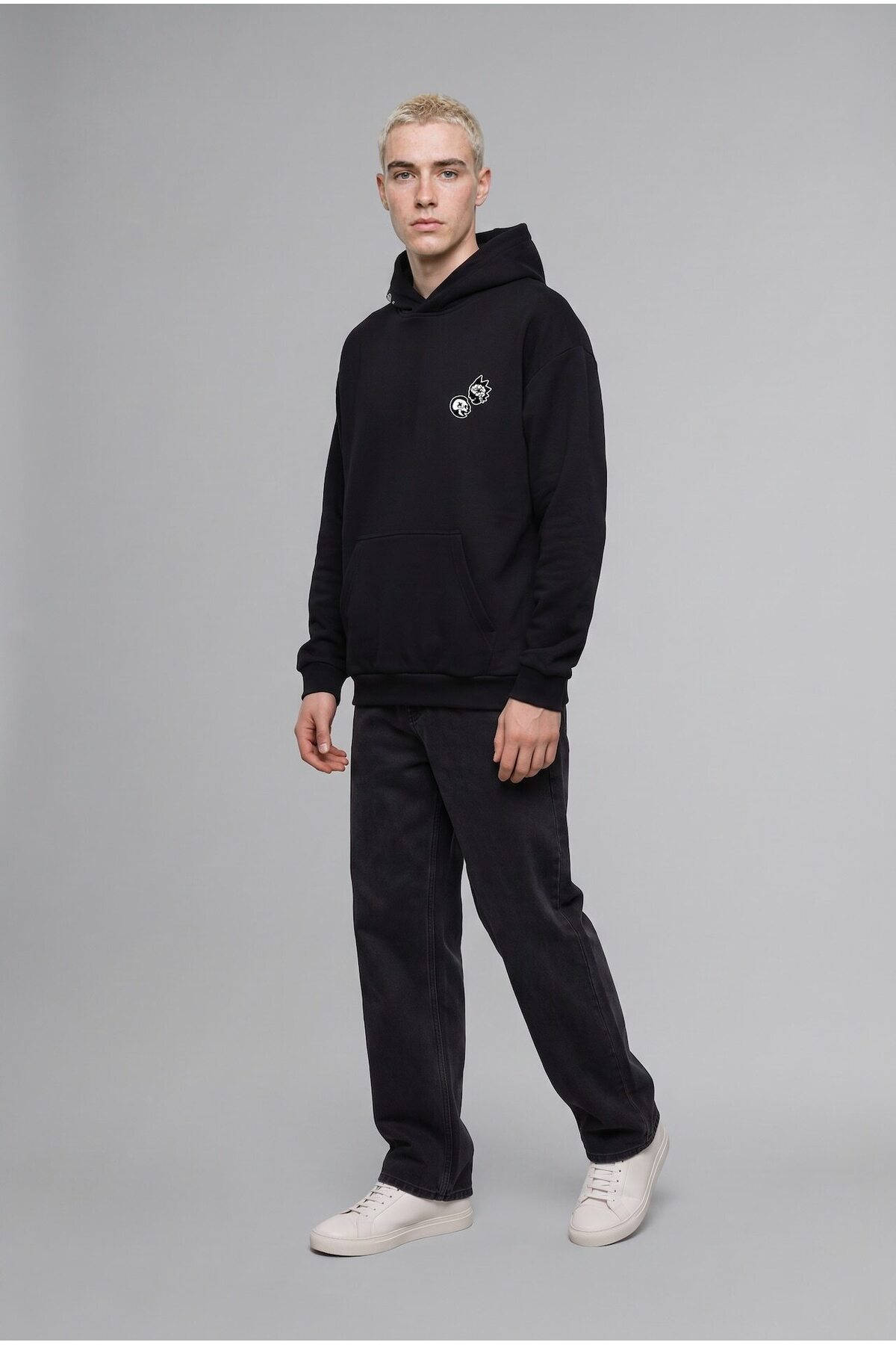 Rick and Morty Boxy Fit Kapüşonlu Kanguru Cepli Baskılı Sweatshirt H2725AX26AU — مشکی — تصویر 3 از 8