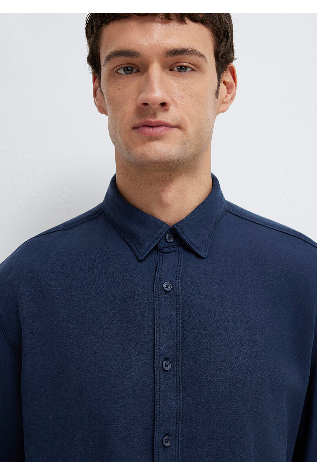 Keten Karışımlı Lacivert (TENCEL™) Liyosel Gömlek Regular Fit / Normal Kesim 0211482-70490 — سرمه‌ای — تصویر 6 از 7