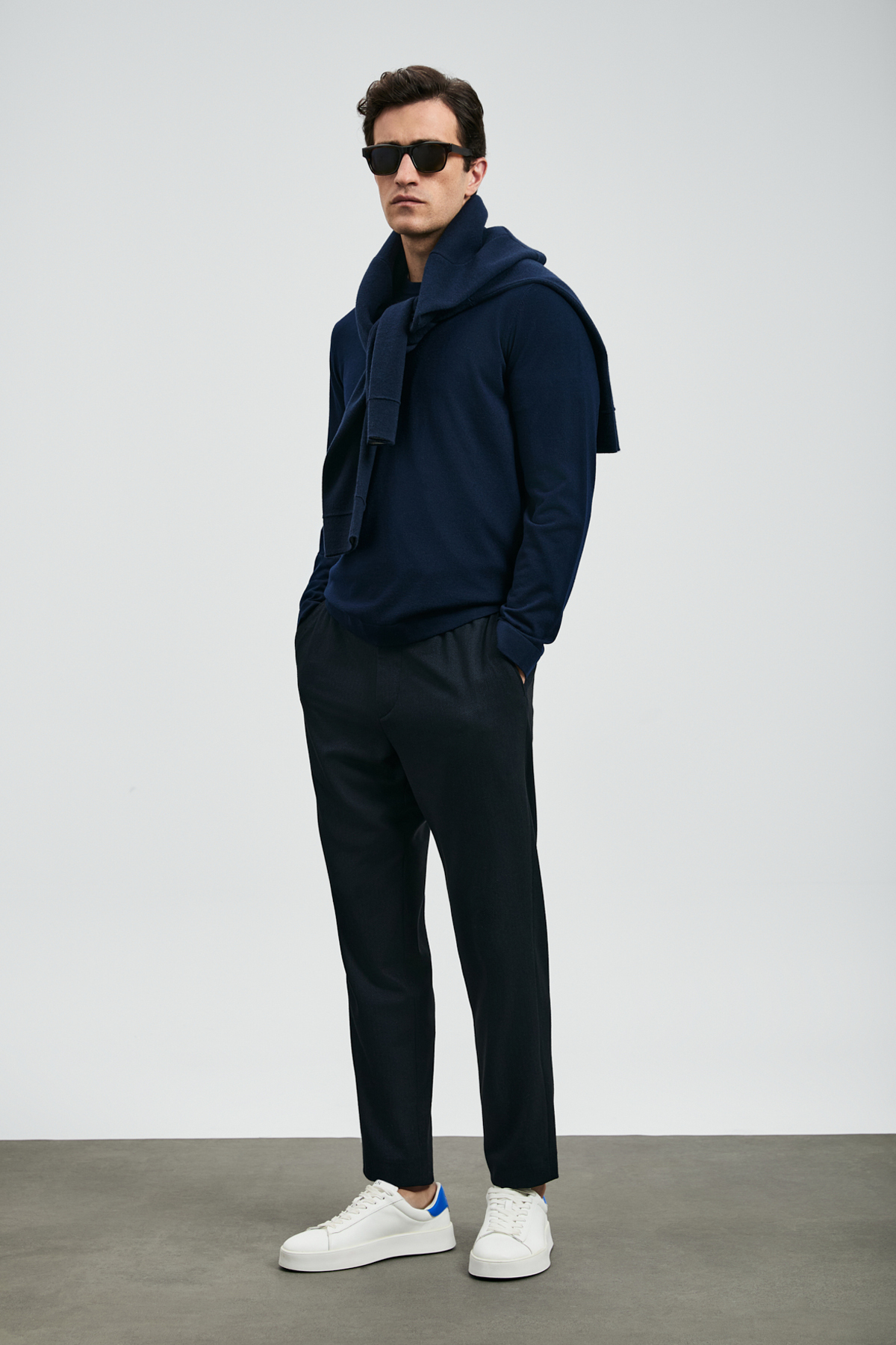 شلوار چینی مردانه هوشمند Maxima Slim Fit آبی سرمه‌ای 112190331 — تصویر 4 از 6