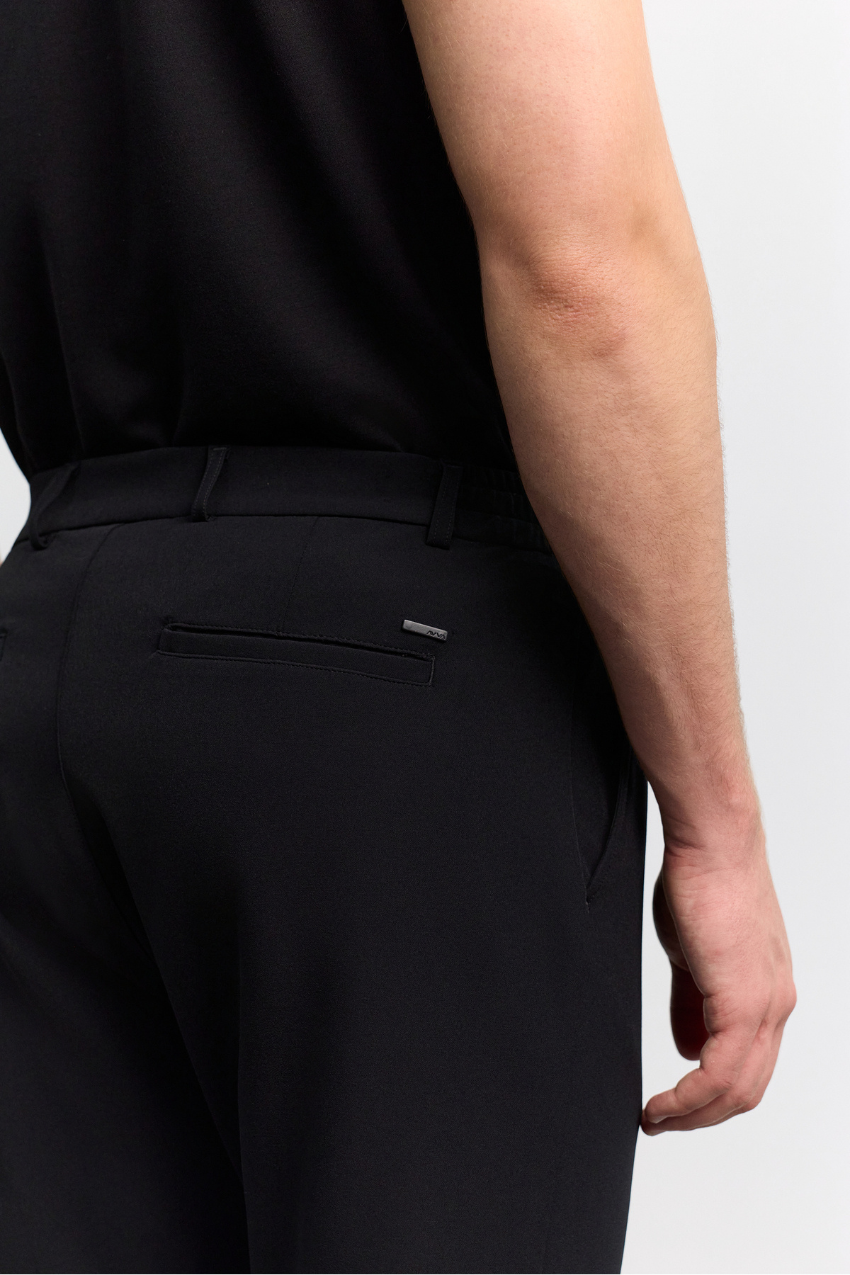 Erkek Siyah Yanı Lastikli Kırışmaz Hızlı Kuruyan Teknik Kumaş Slim Fit Pantolon A62Y3077 — مشکی — تصویر 4 از 8