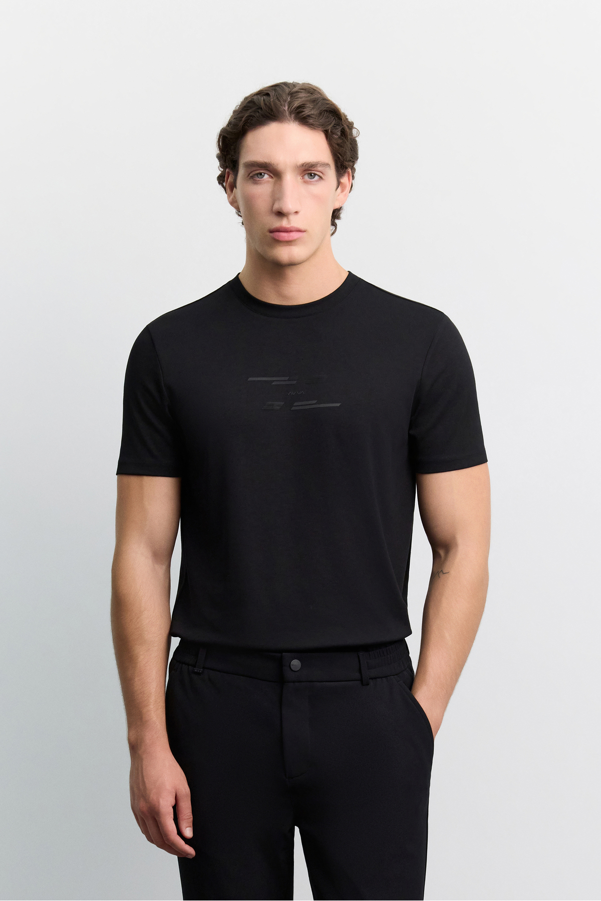 Erkek Siyah Yanı Lastikli Kırışmaz Hızlı Kuruyan Teknik Kumaş Slim Fit Pantolon A62Y3077 — مشکی — تصویر 8 از 8
