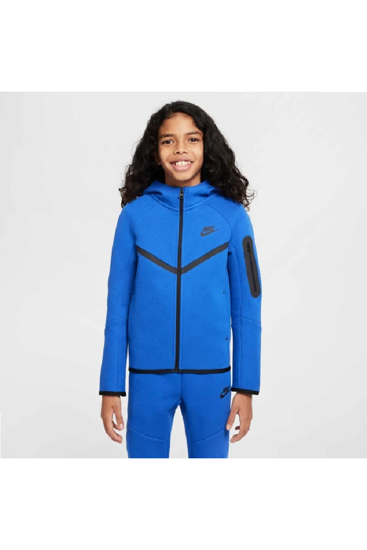Nike Sportswear Tech Fleece Older Kids' Full-Zip Hoodie BULVAR