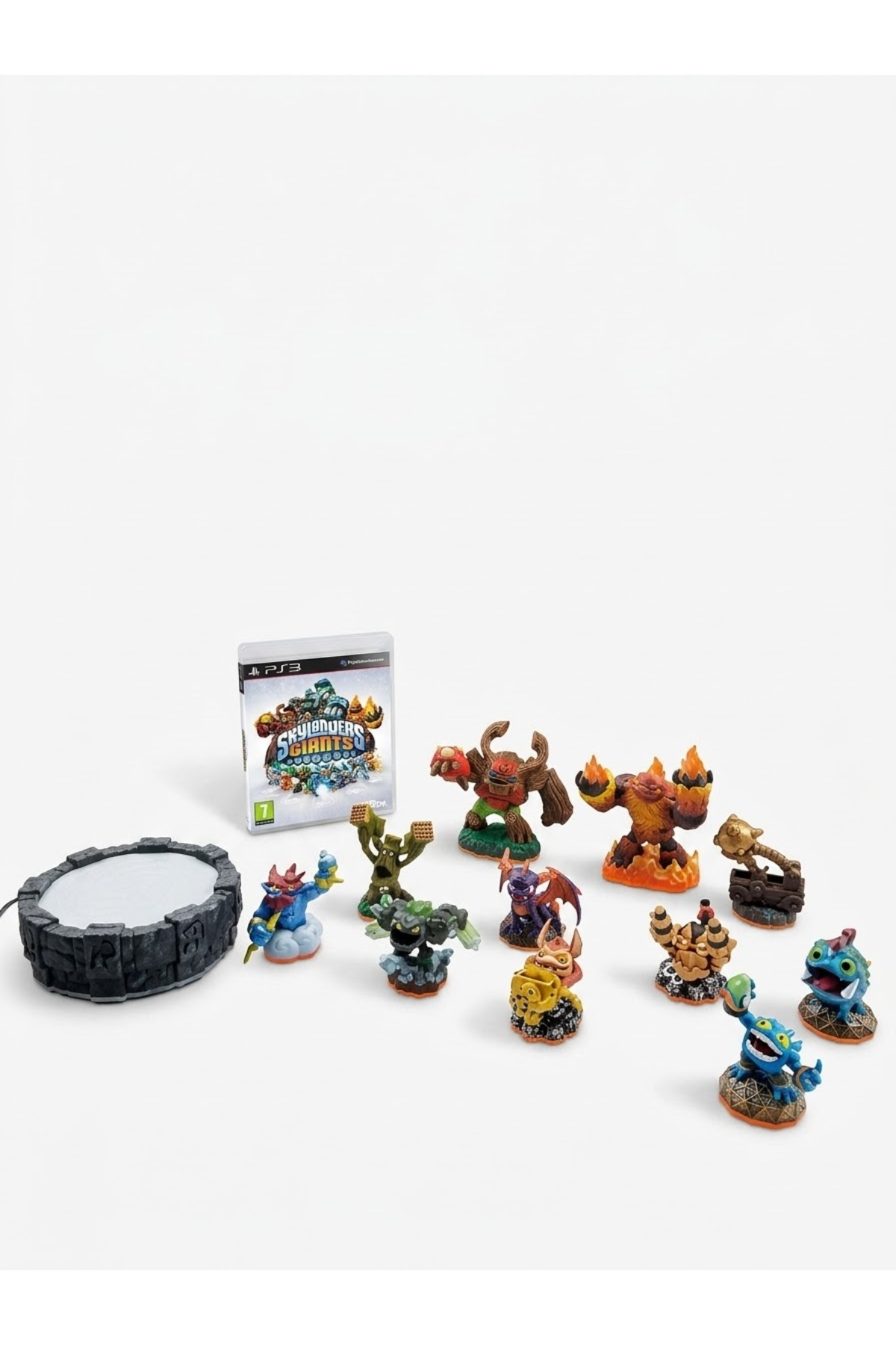 activisions Skylanders Giants PS3 Oyun + Figürler + Portal